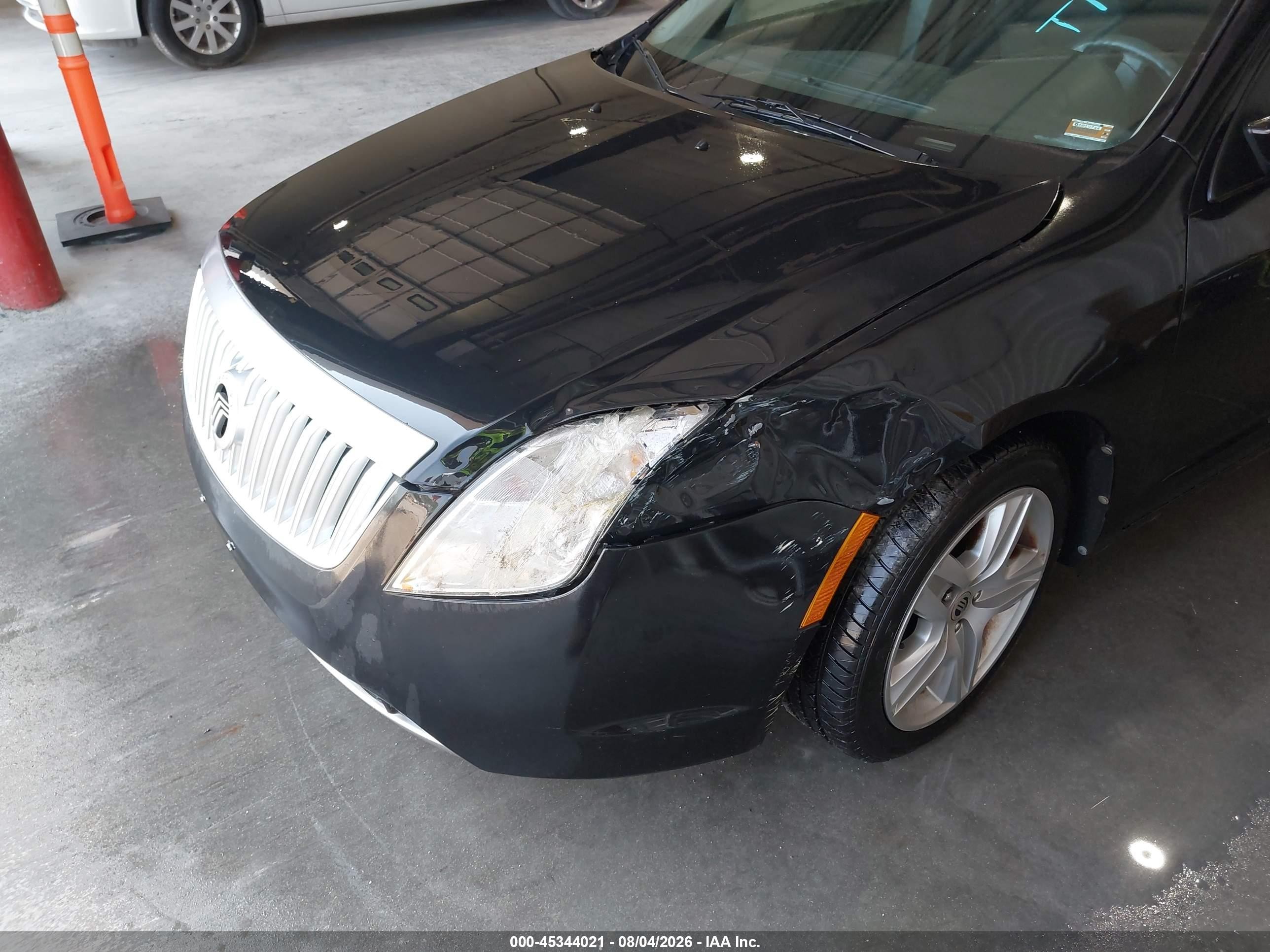 2011 Mercury Milan   Black vin: 3MEHM0HA3BR600632