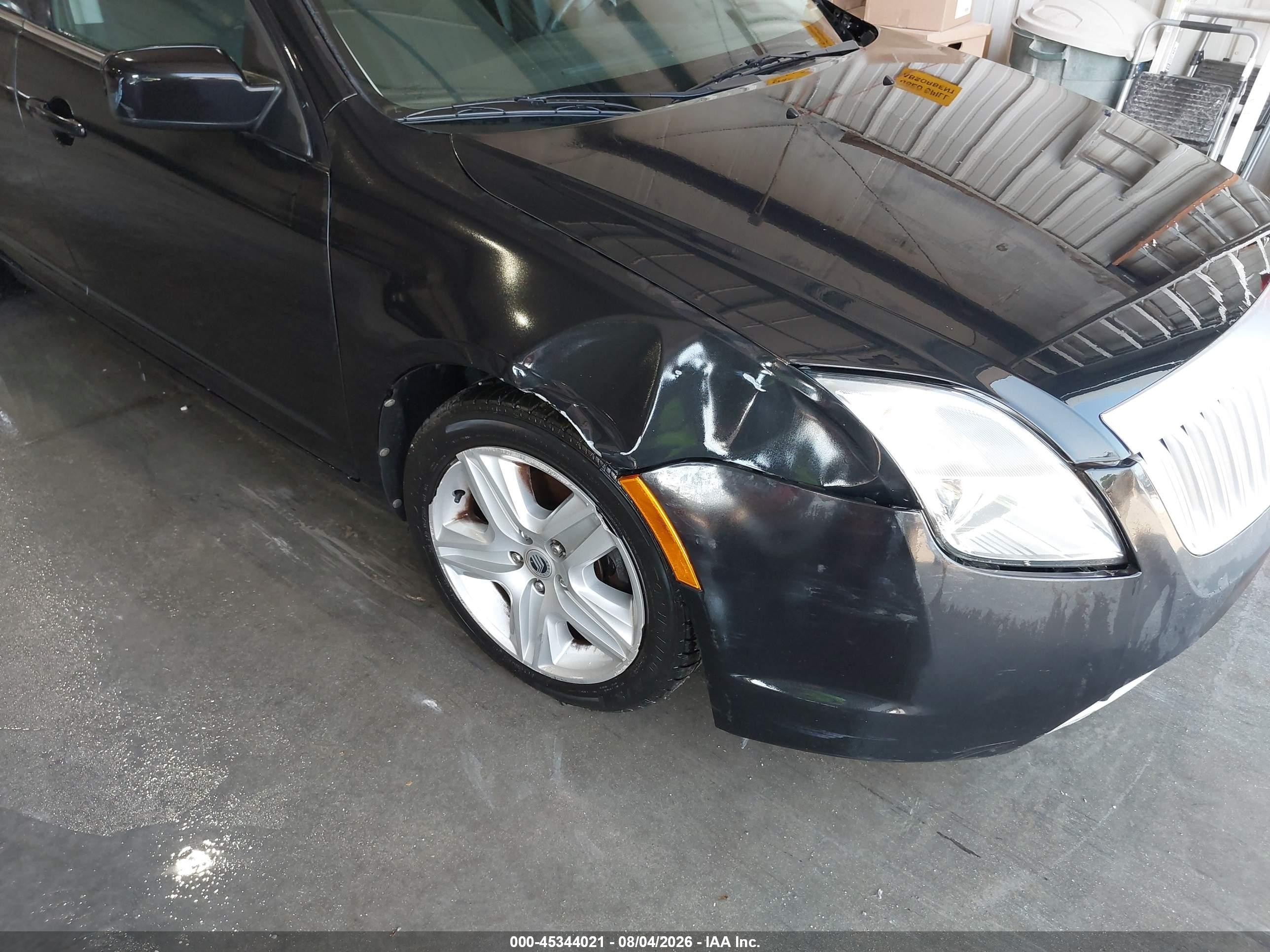 2011 Mercury Milan   Black vin: 3MEHM0HA3BR600632