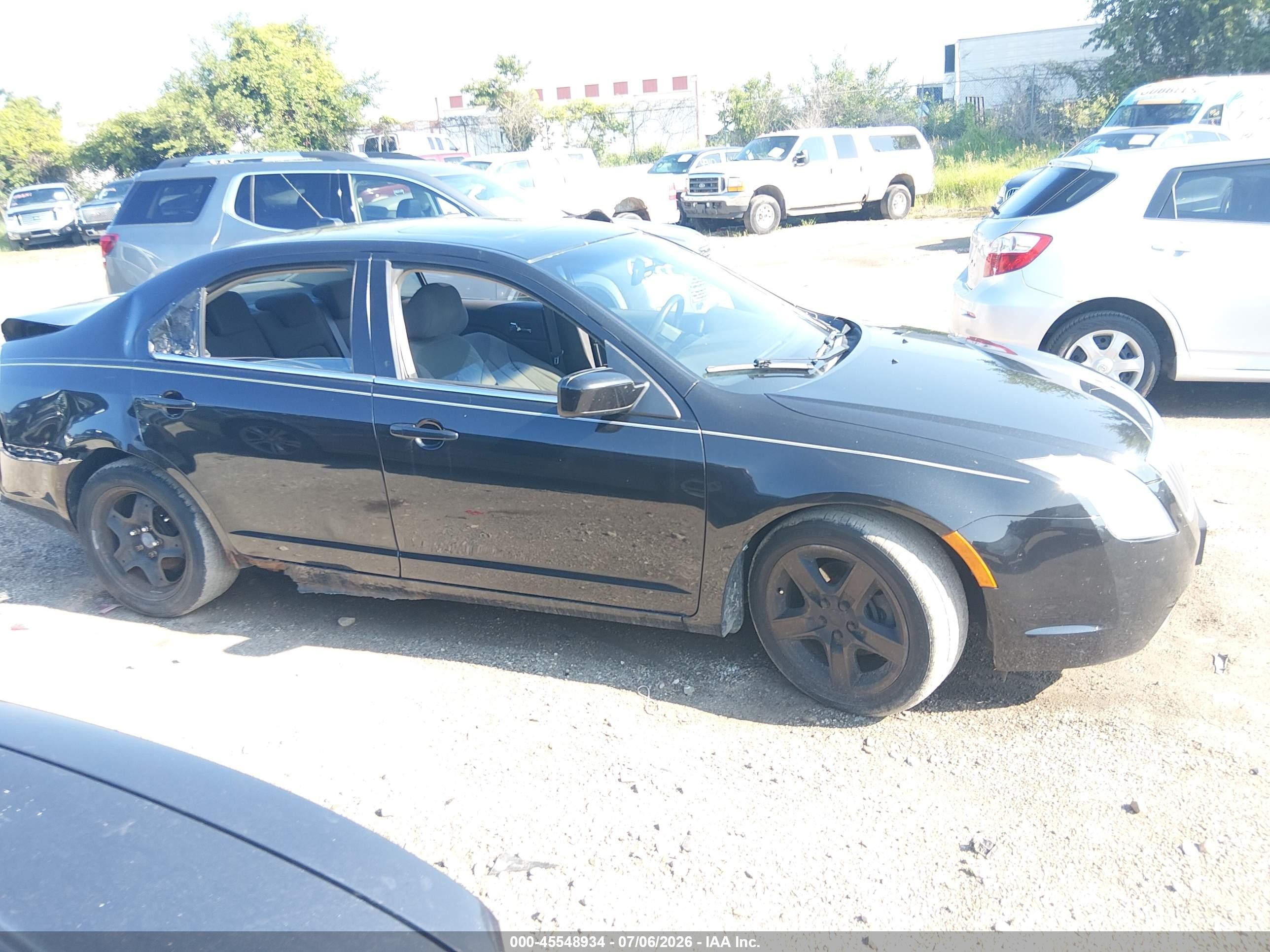 2010 Mercury Milan   Black vin: 3MEHM0HA5AR665366