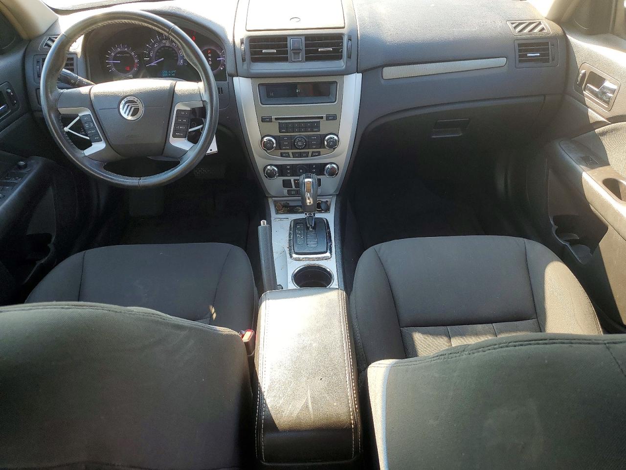 2011 Mercury Milan Синий vin: 3MEHM0HA6BR600382
