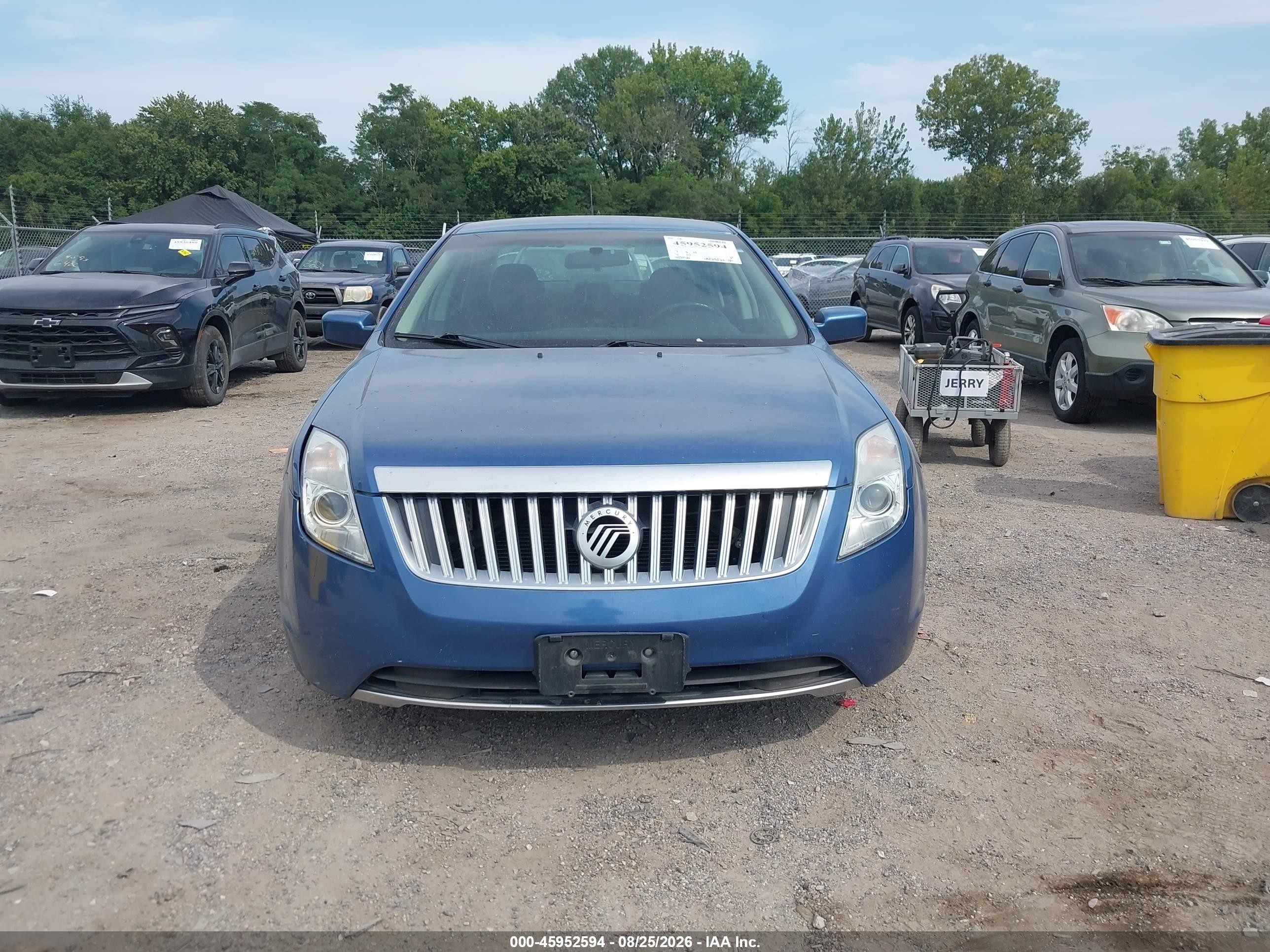 2010 Mercury Milan   Blue vin: 3MEHM0HA9AR637294