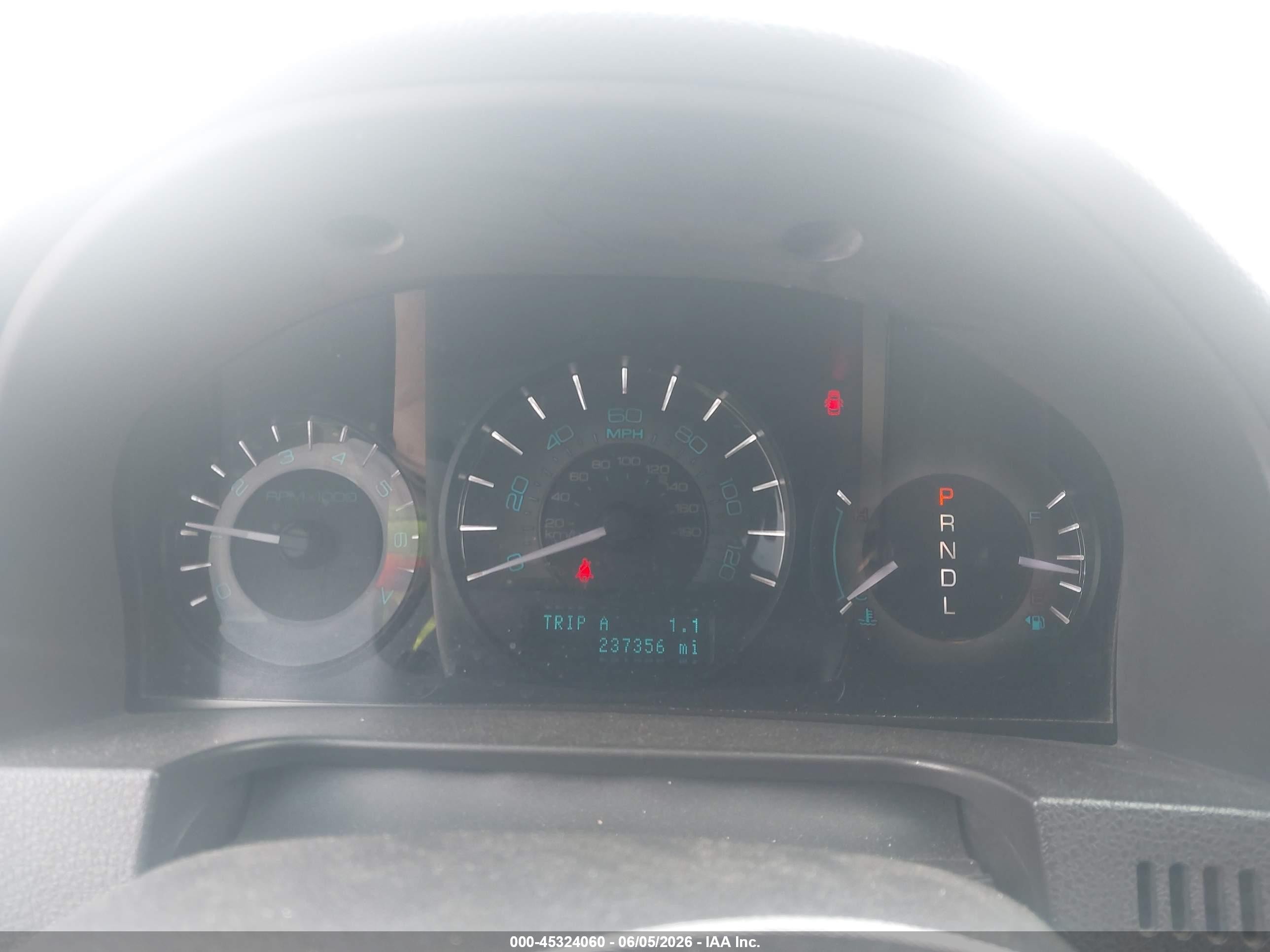2010 Mercury Milan Premier Черный vin: 3MEHM0JA1AR615980