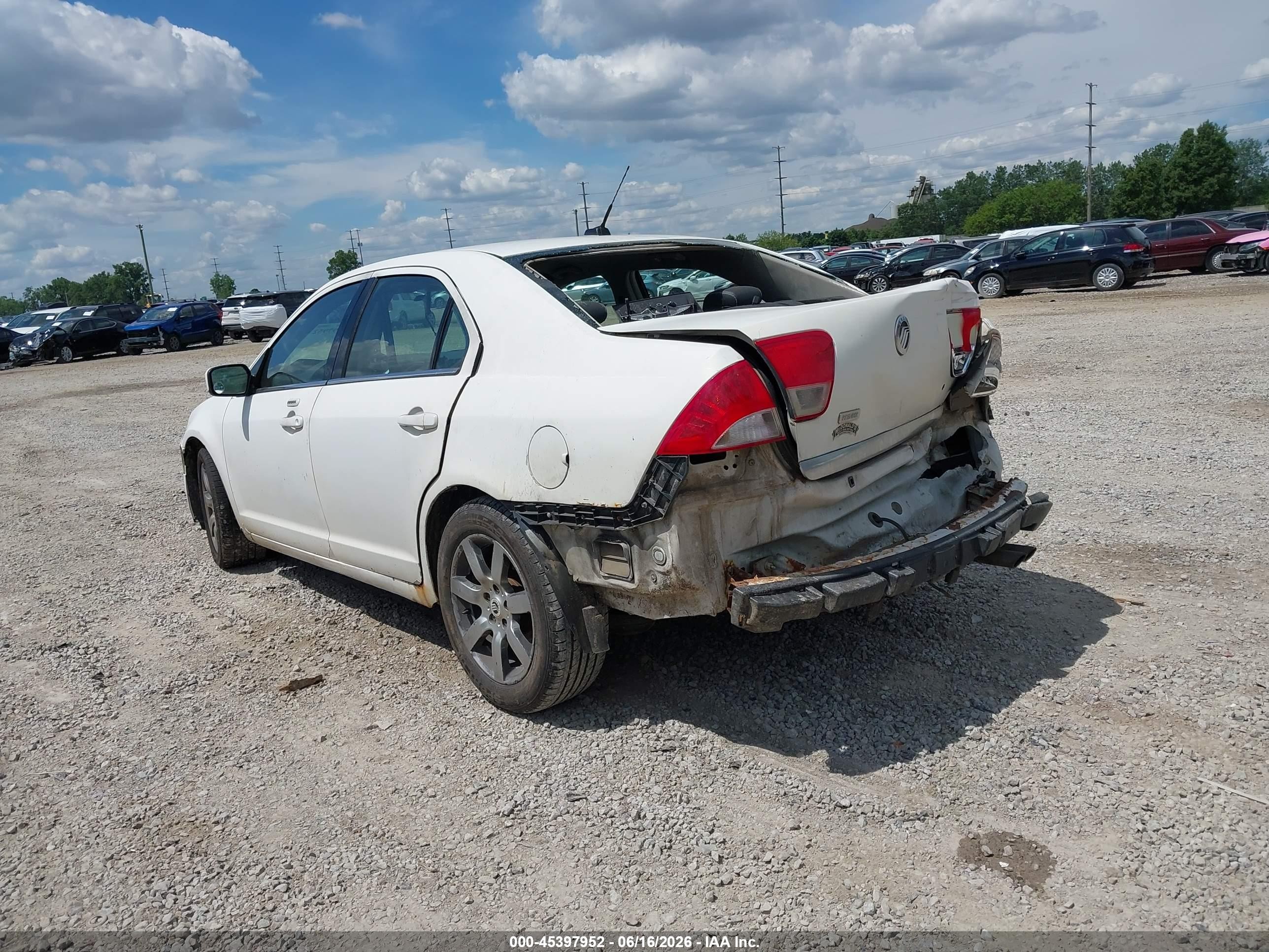 2010 Mercury Milan Premier Белый vin: 3MEHM0JA1AR654875