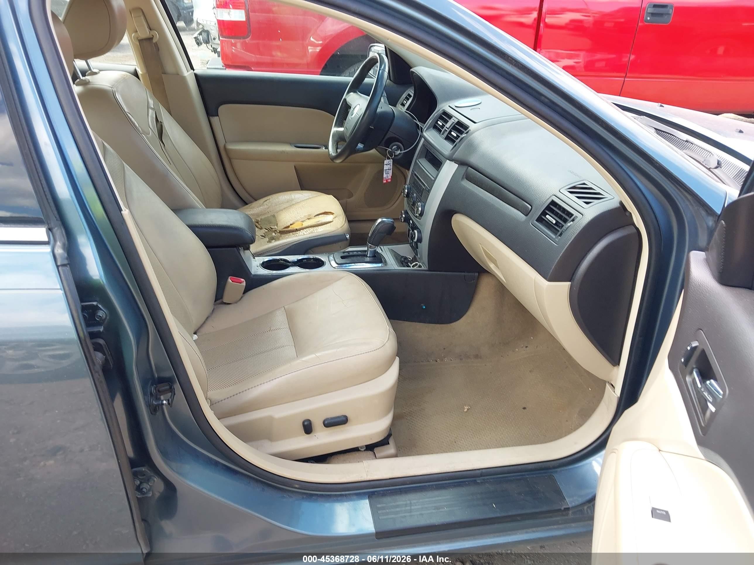2011 Mercury Milan Premier Light Blue vin: 3MEHM0JA1BR601689