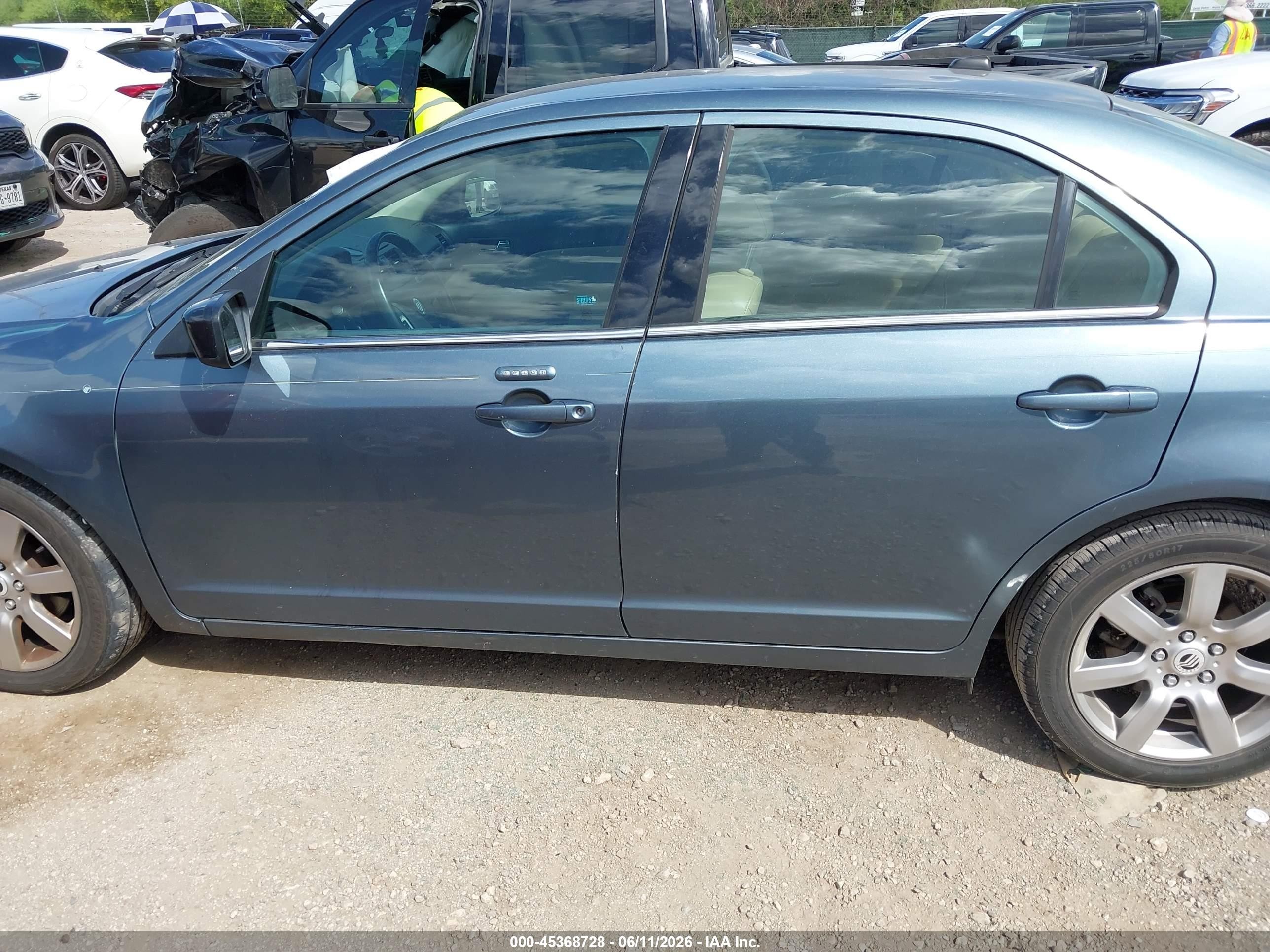 2011 Mercury Milan Premier Light Blue vin: 3MEHM0JA1BR601689