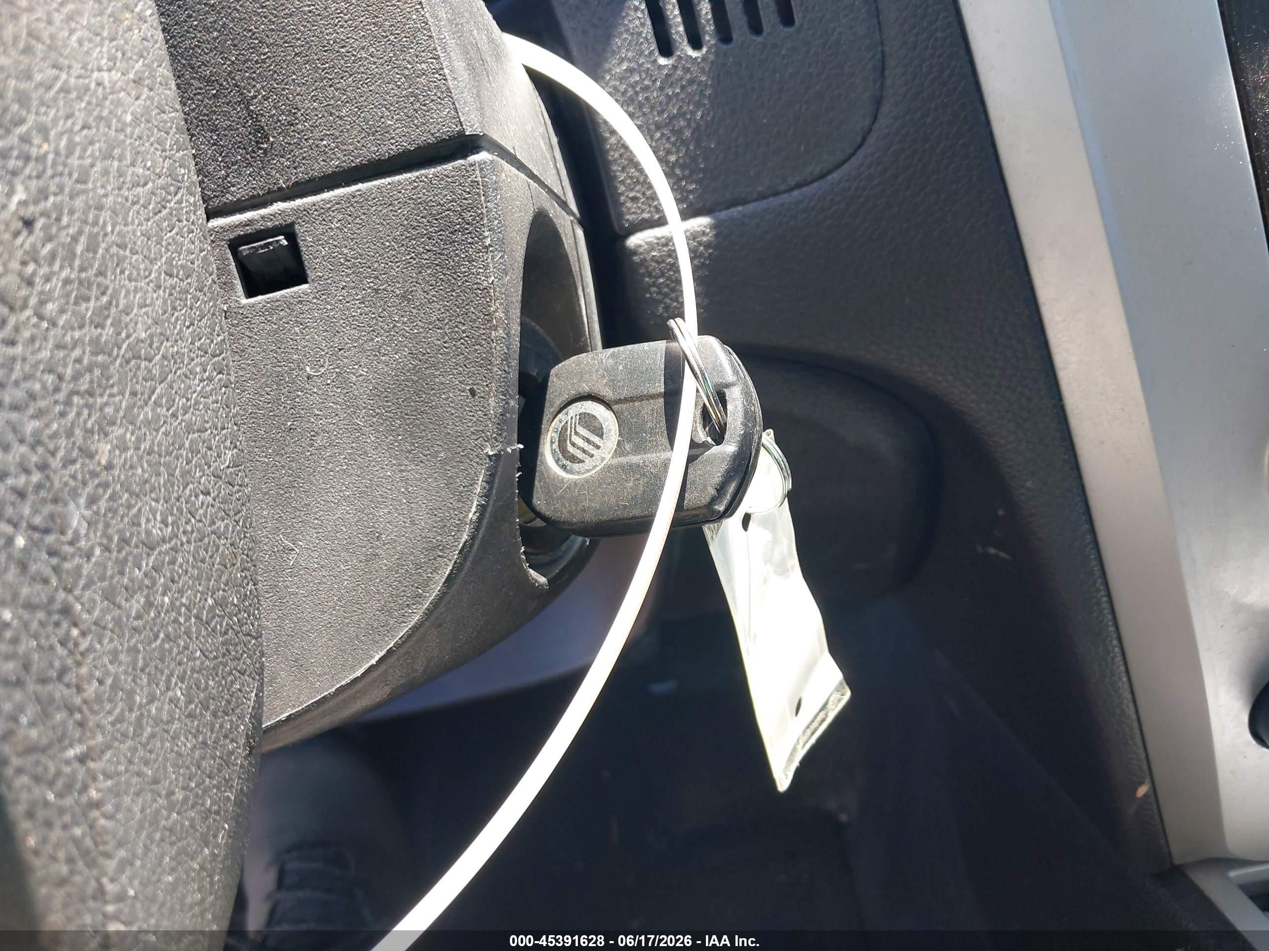 2010 Mercury Milan Premier Dark Blue vin: 3MEHM0JA2AR642105