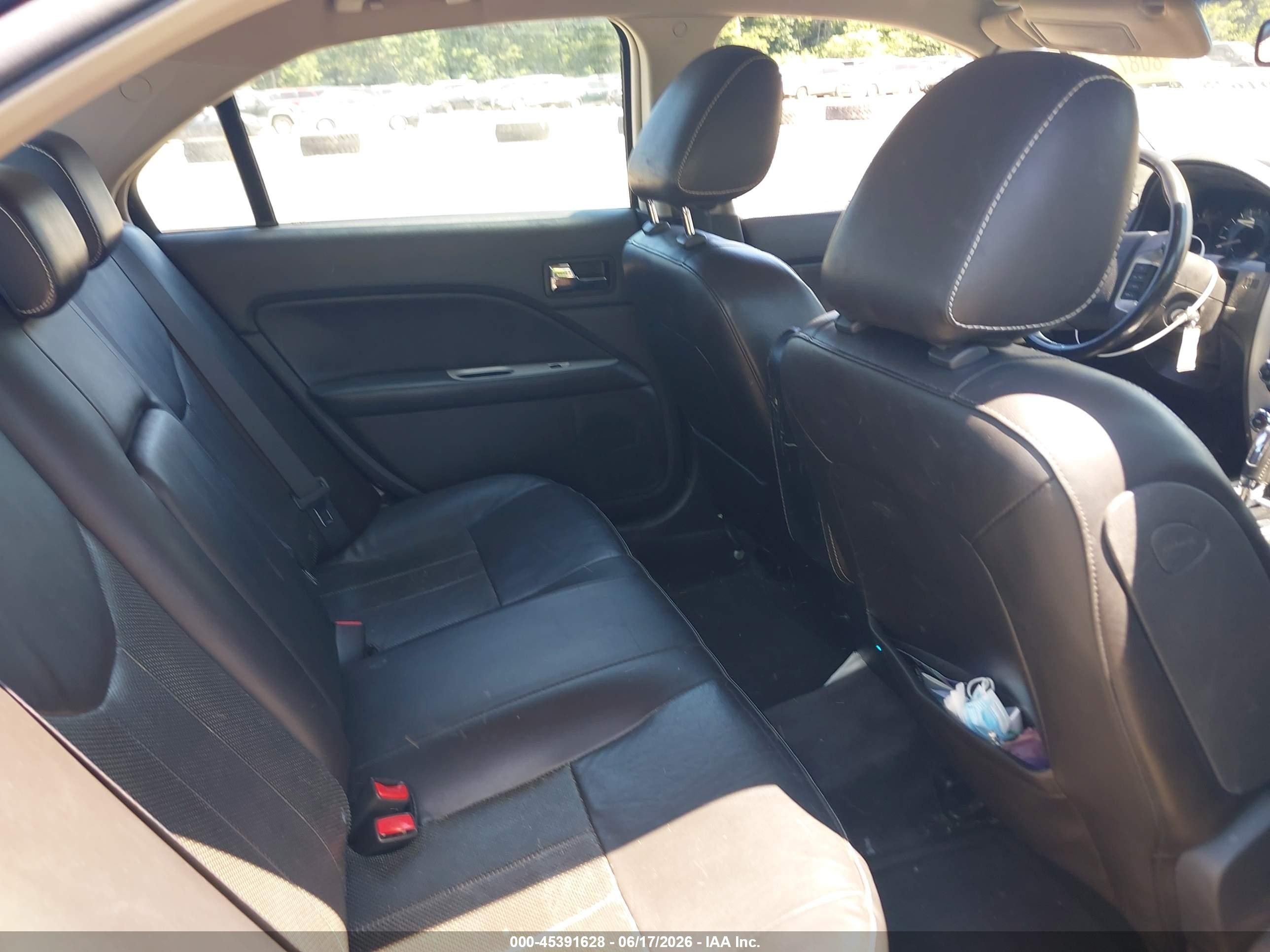 2010 Mercury Milan Premier Dark Blue vin: 3MEHM0JA2AR642105