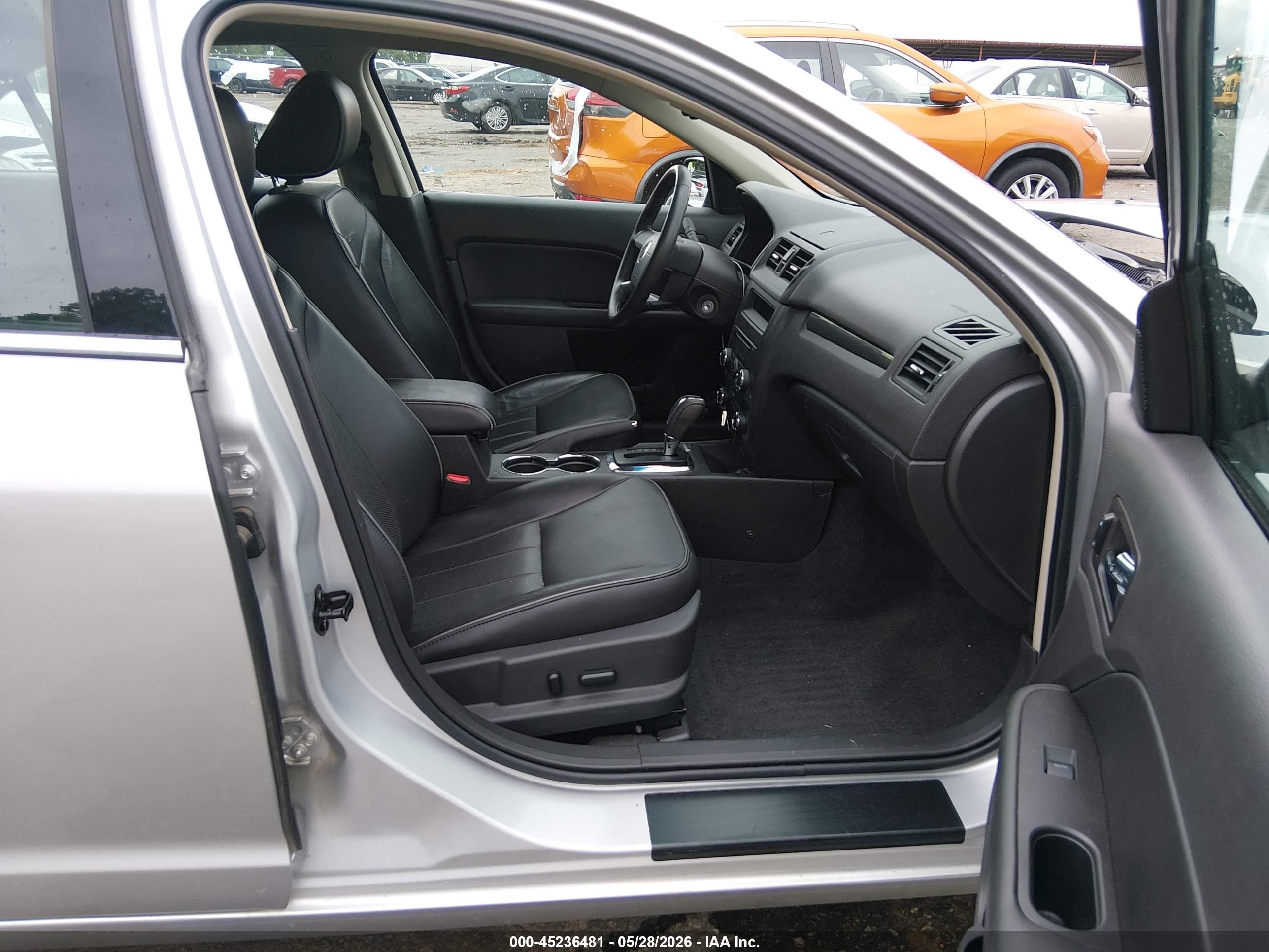 2011 Mercury Milan Premier Gray vin: 3MEHM0JA3BR600317