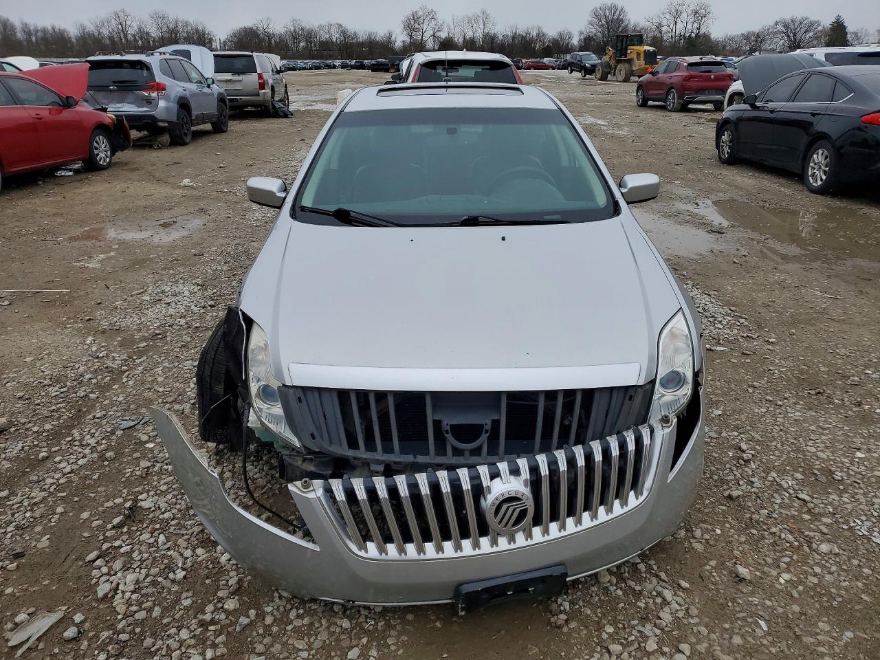 2010 Mercury Milan Premier Silver vin: 3MEHM0JA5AR627632