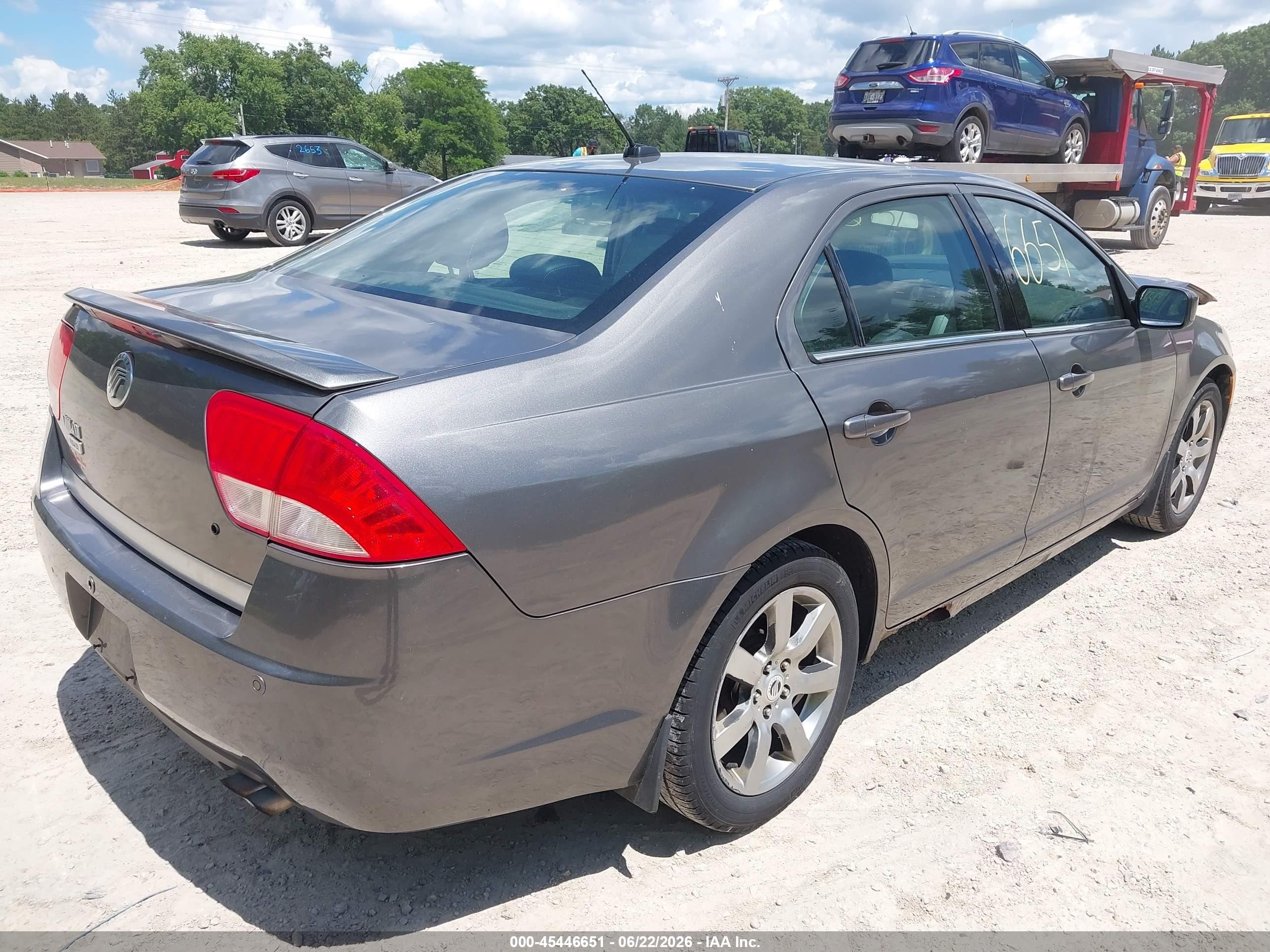 2011 Mercury Milan Premier Gray vin: 3MEHM0JA5BR602666