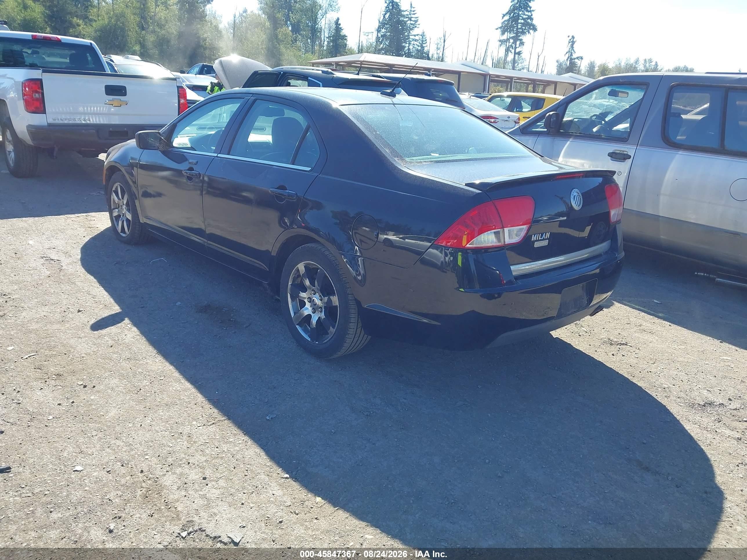 2010 Mercury Milan Premier Black vin: 3MEHM0JA8AR600652