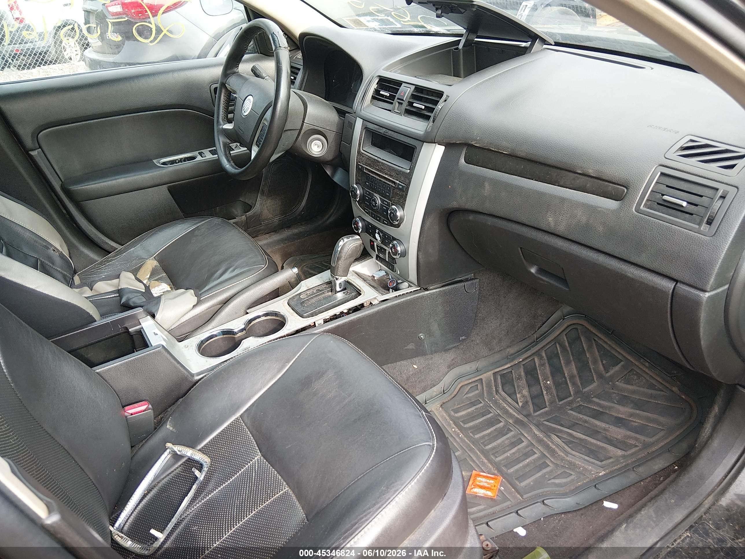 2010 Mercury Milan Premier Black vin: 3MEHM0JA8AR636289