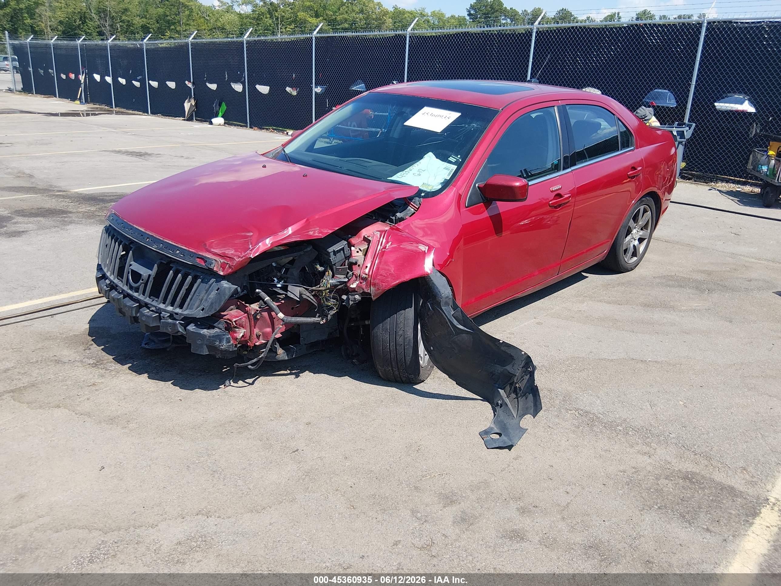 2010 Mercury Milan Premier Burgundy vin: 3MEHM0JA9AR600689