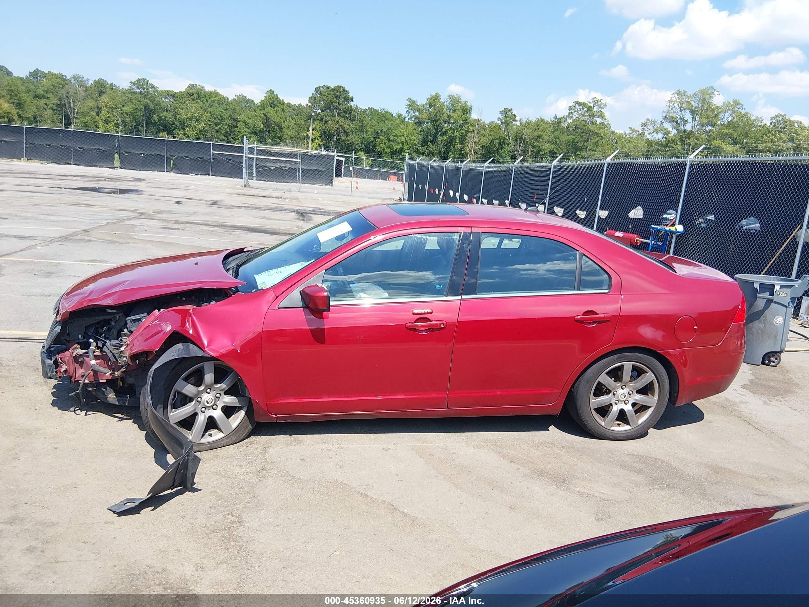 2010 Mercury Milan Premier Burgundy vin: 3MEHM0JA9AR600689