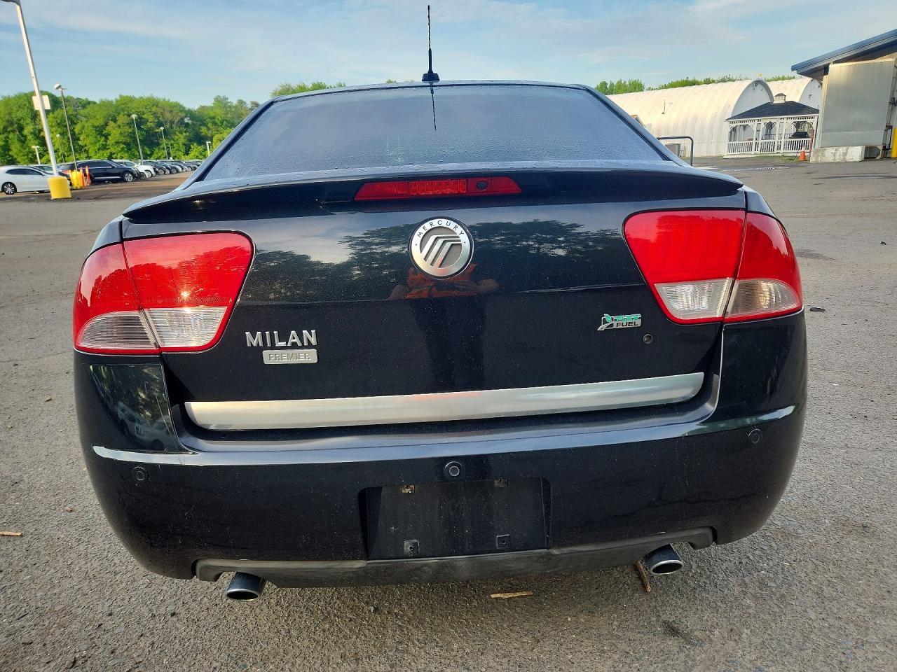 2010 Mercury Milan Black vin: 3MEHM0JG0AR652149
