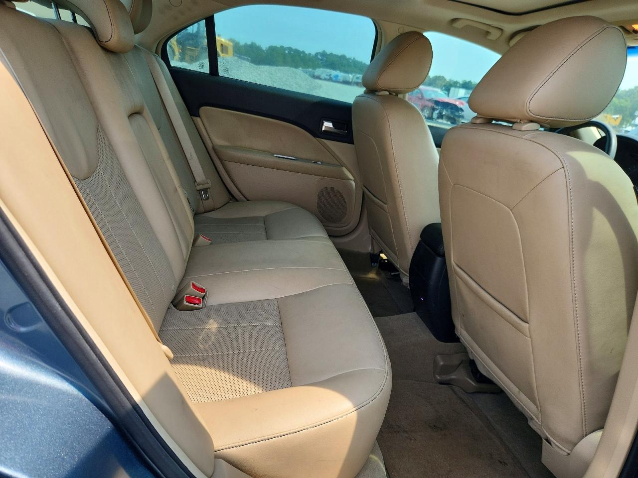 2011 Mercury Milan Premier Blue vin: 3MEHM0JG0BR601798