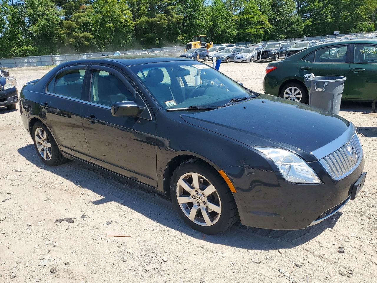 2011 Mercury Milan Premier Black vin: 3MEHM0JG0BR602160