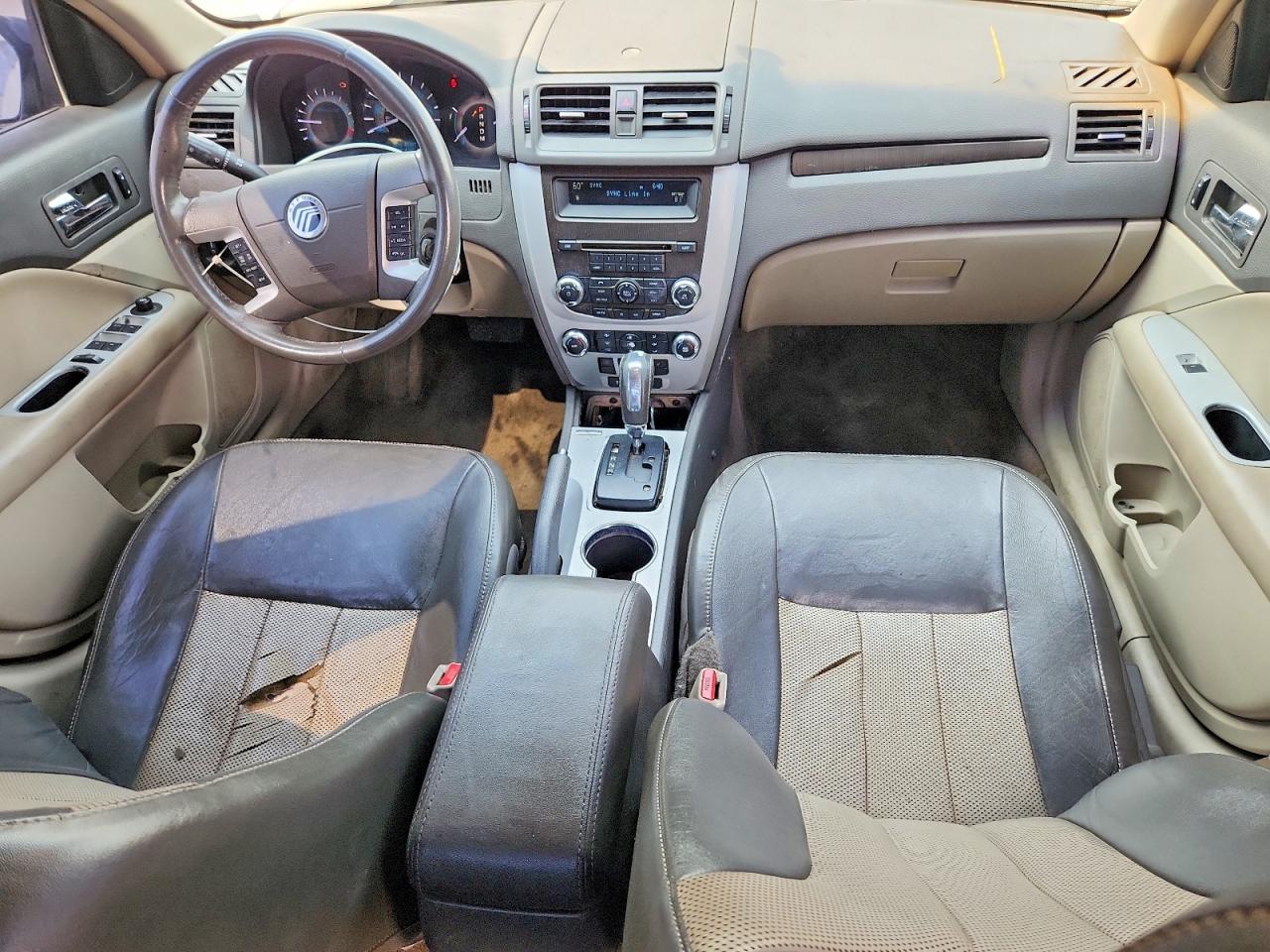 2010 Mercury Milan Premier Gray vin: 3MEHM0JG1AR637644