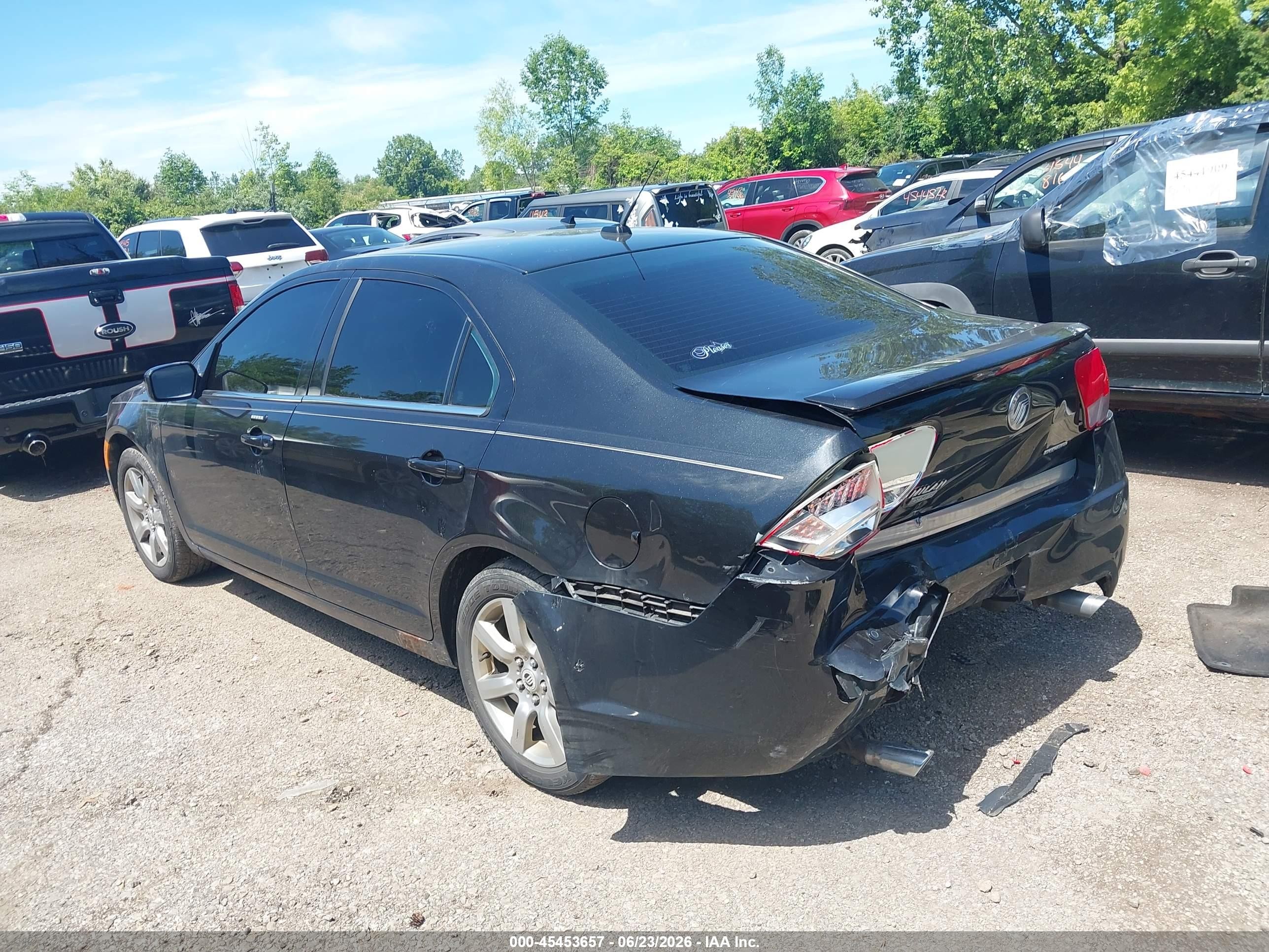 2011 Mercury Milan Premier Black vin: 3MEHM0JG2BR601964