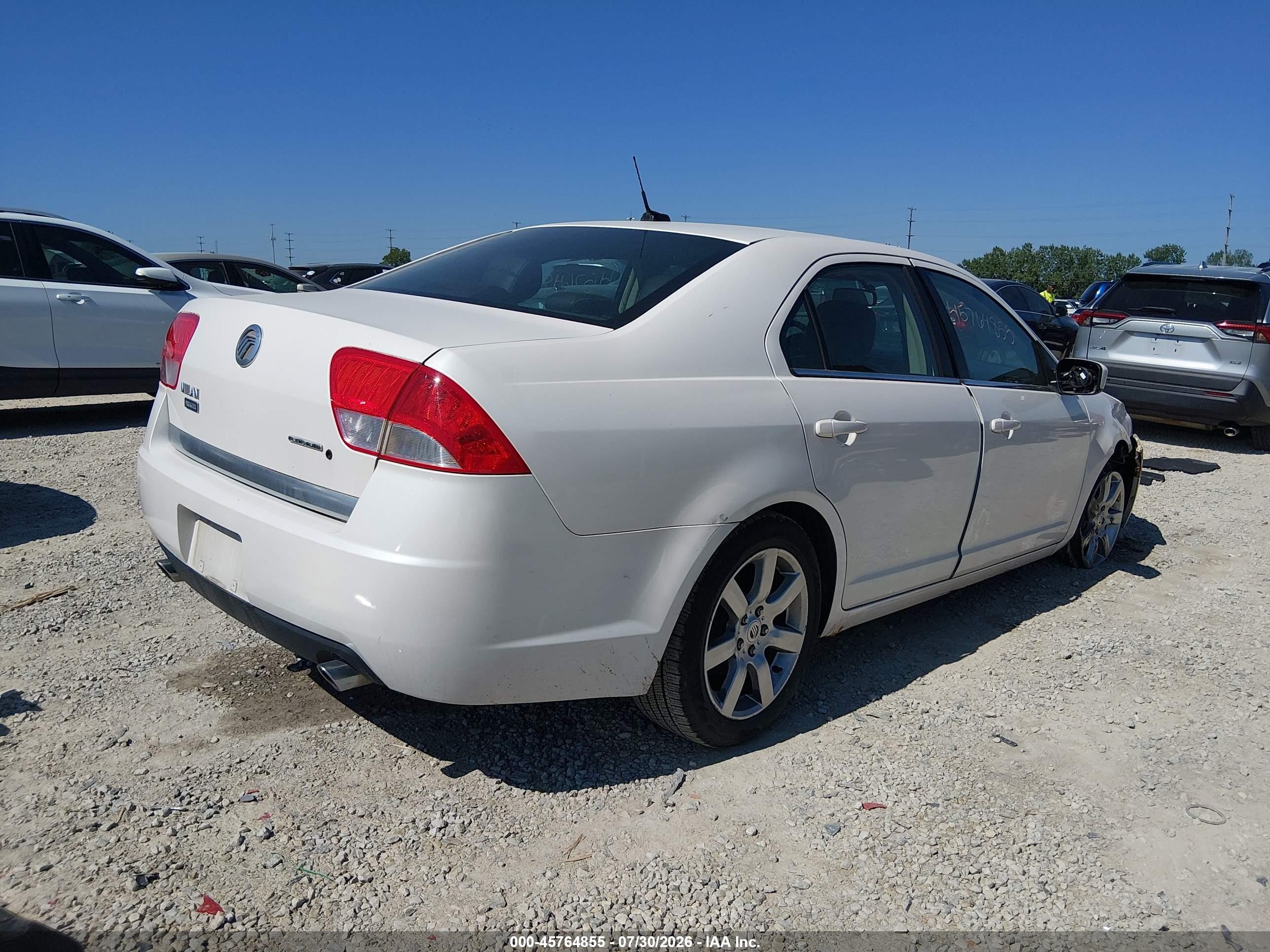 2011 Mercury Milan Premier White vin: 3MEHM0JG2BR604508