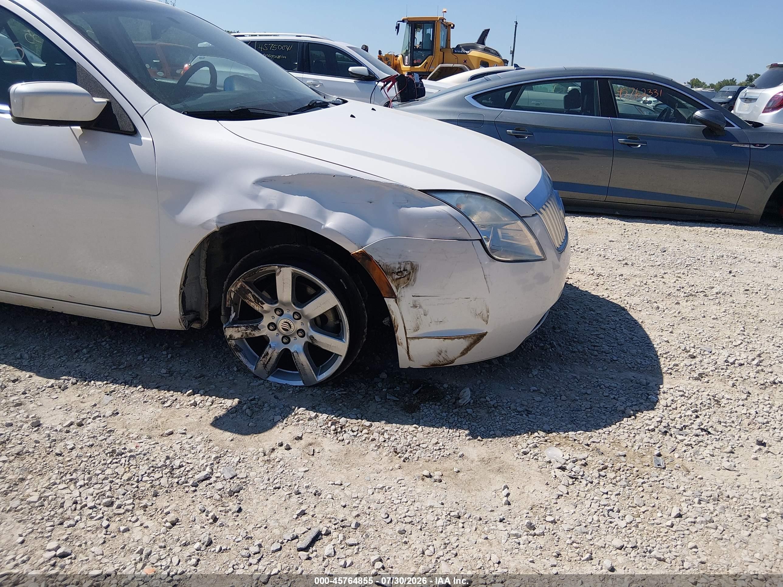 2011 Mercury Milan Premier White vin: 3MEHM0JG2BR604508