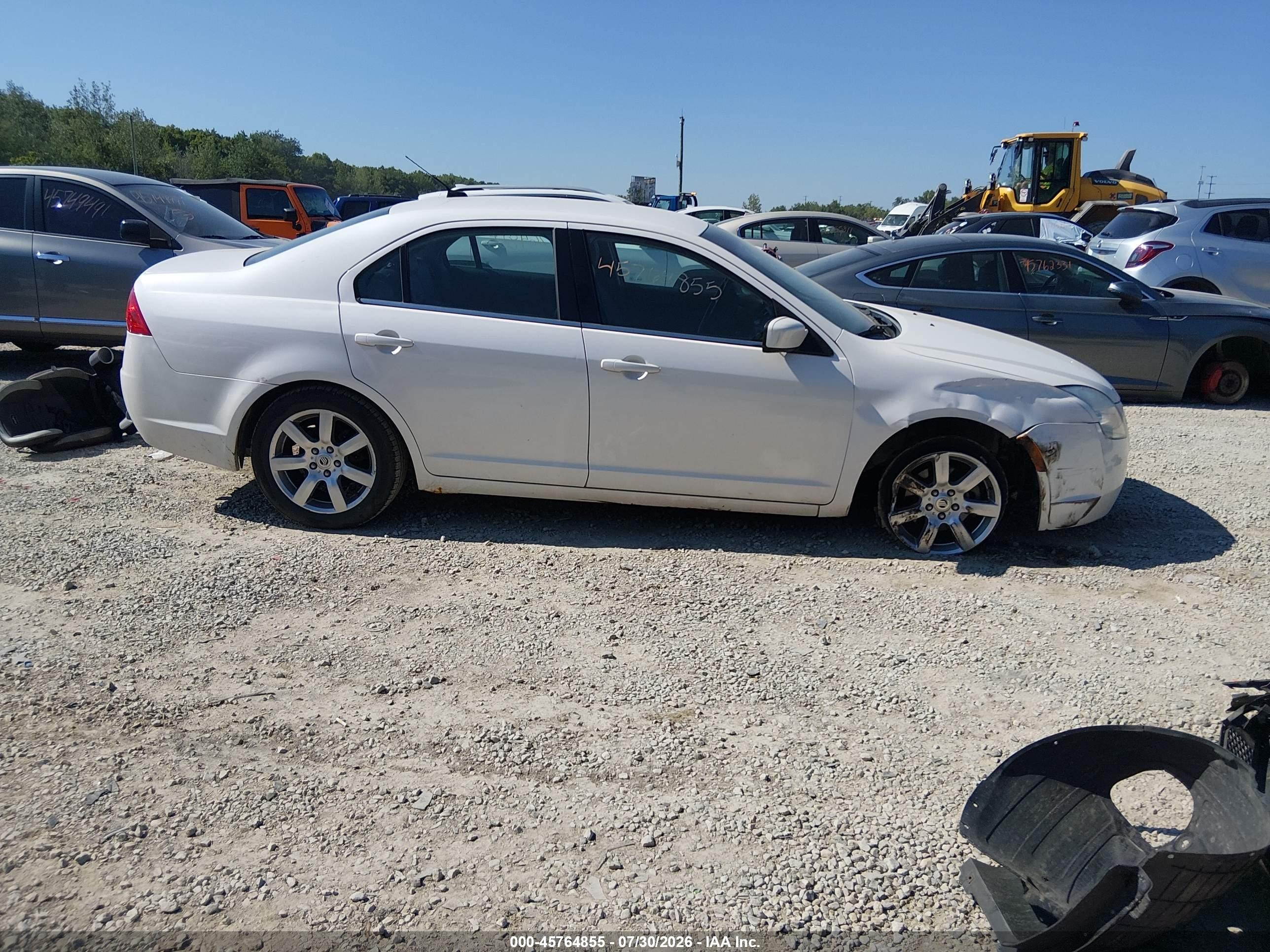 2011 Mercury Milan Premier White vin: 3MEHM0JG2BR604508