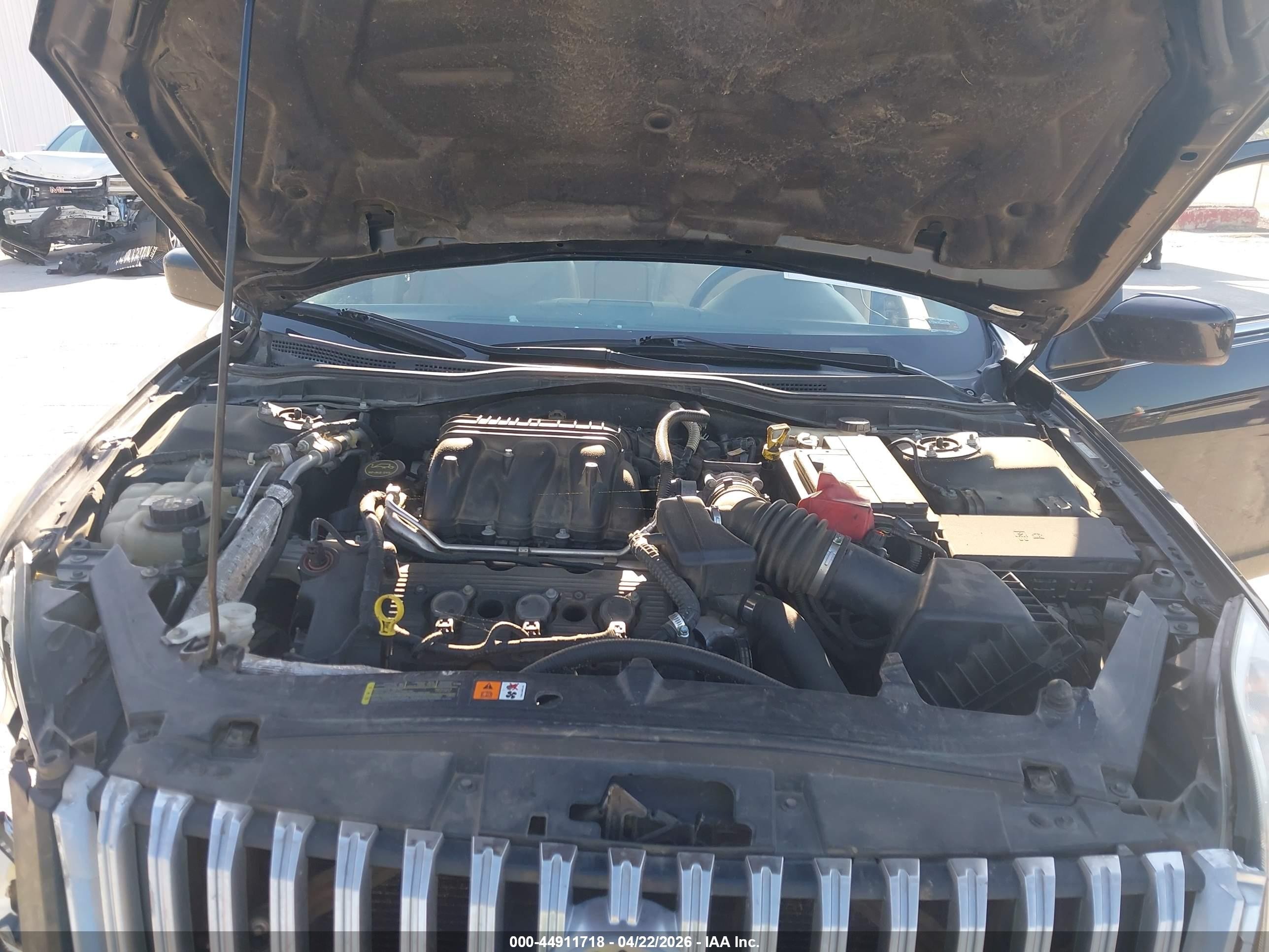 2010 Mercury Milan Premier Black vin: 3MEHM0JG3AR632266