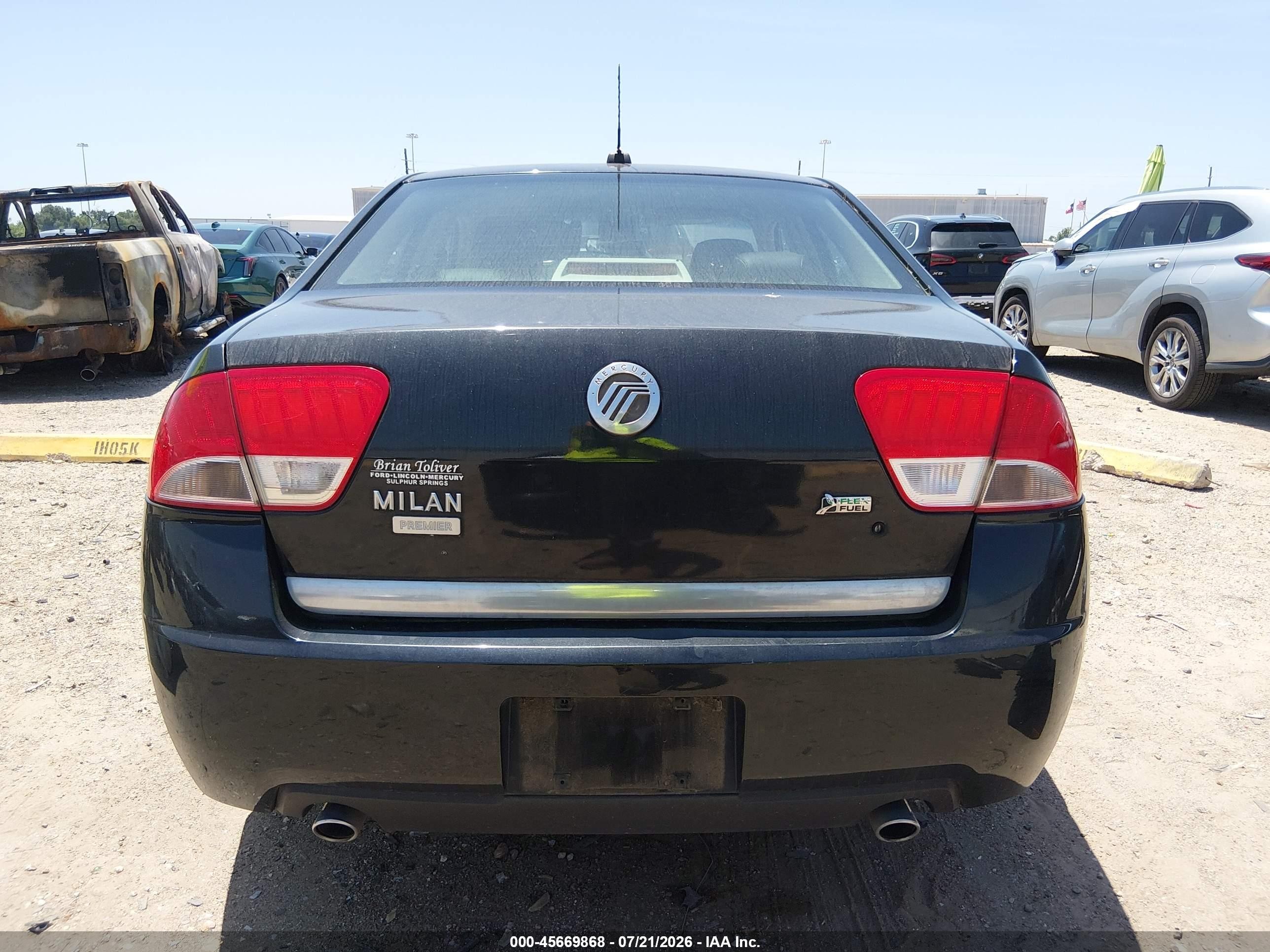 2010 Mercury Milan Premier Black vin: 3MEHM0JG3AR660570
