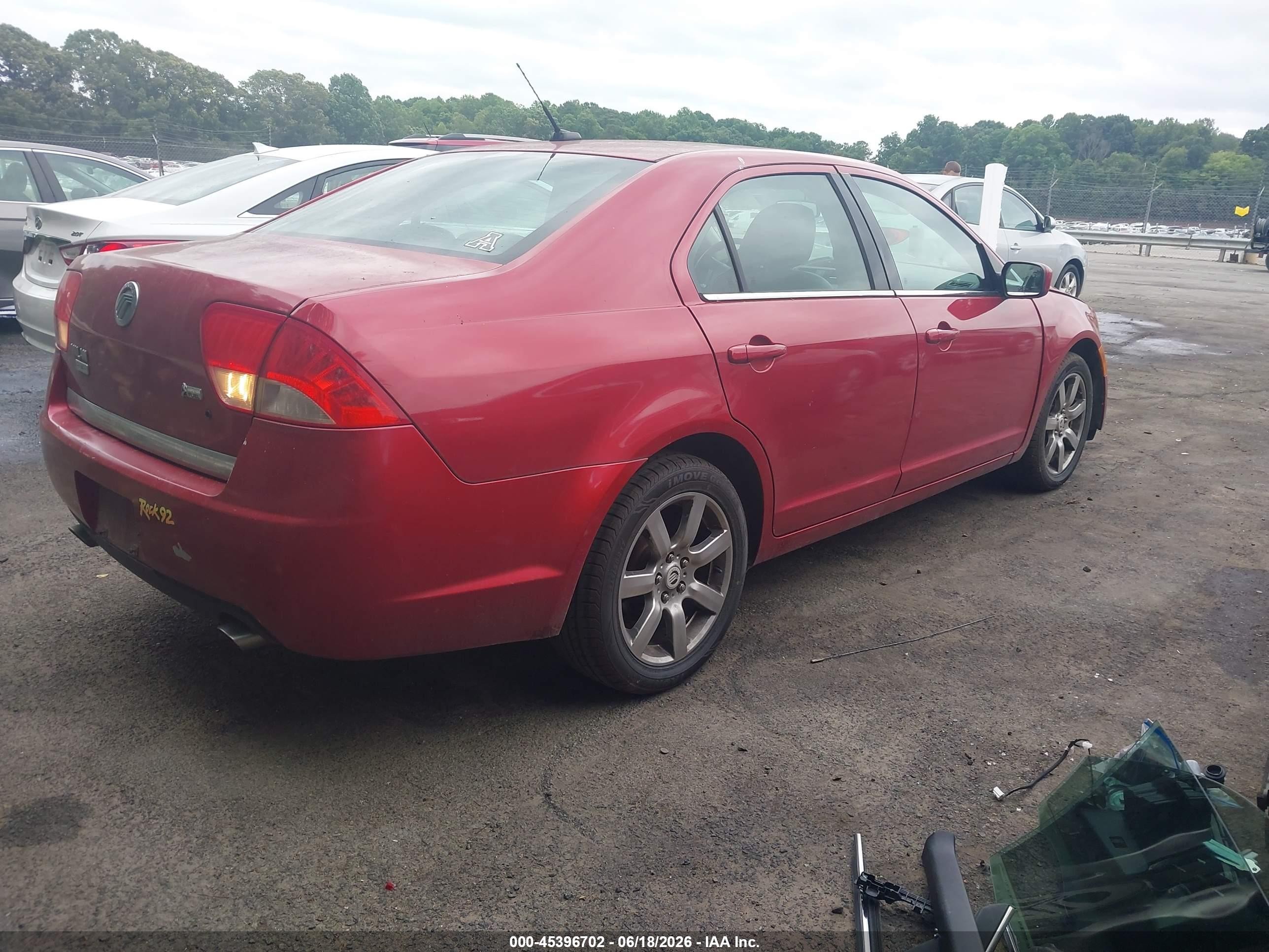 2010 Mercury Milan Premier Red vin: 3MEHM0JG5AR653071