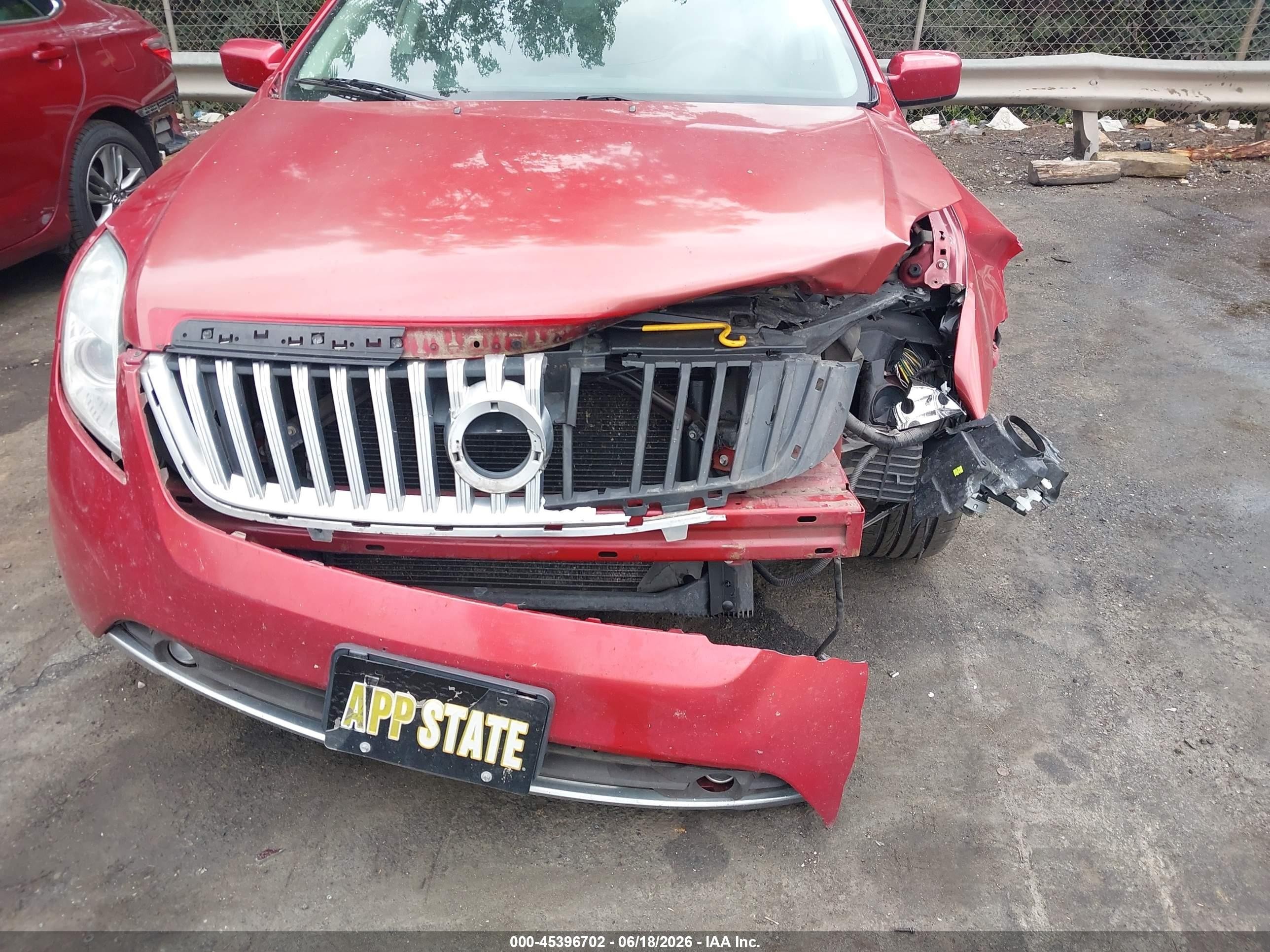 2010 Mercury Milan Premier Red vin: 3MEHM0JG5AR653071