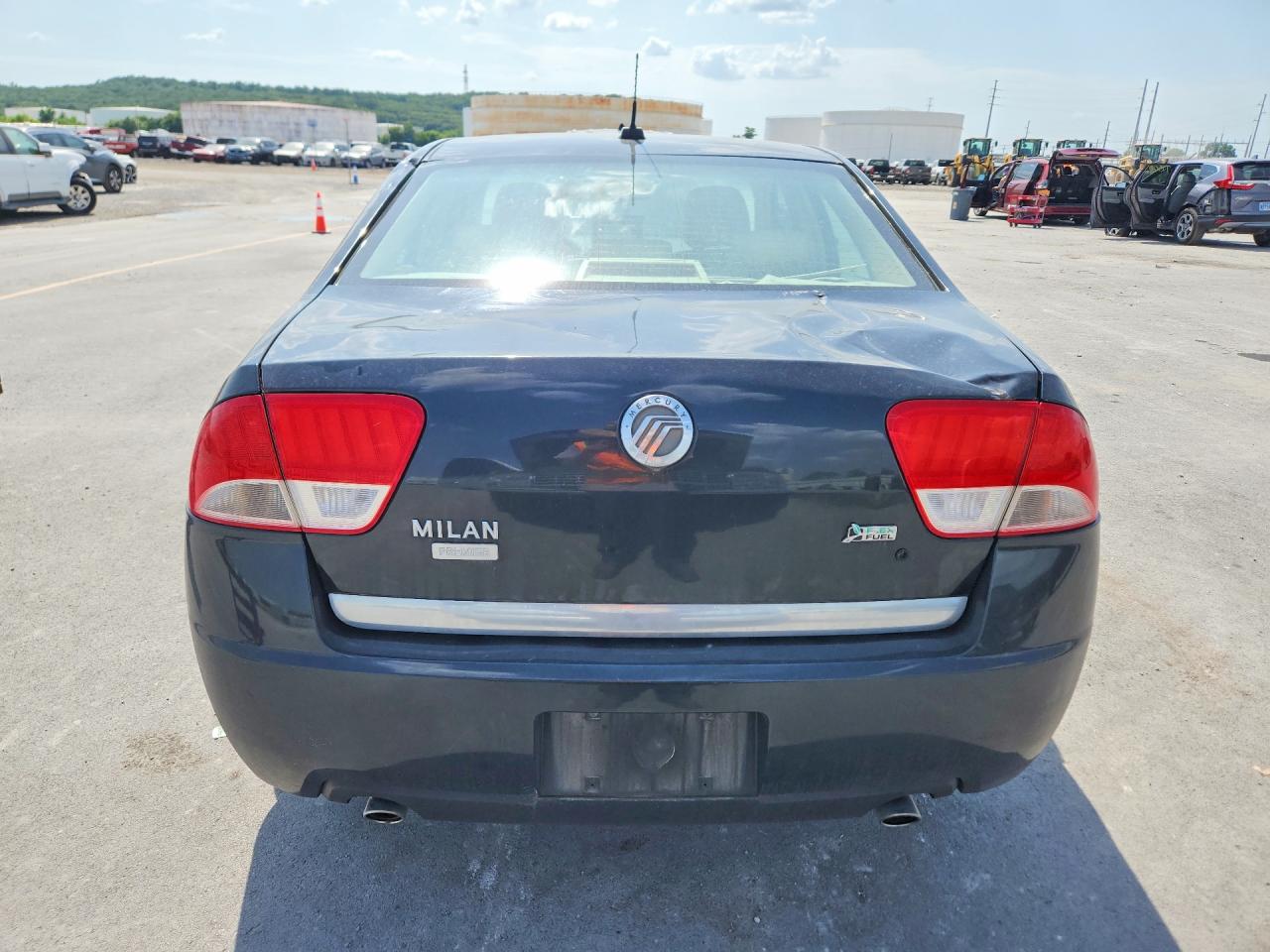 2010 Mercury Milan Premier Black vin: 3MEHM0JG7AR648700