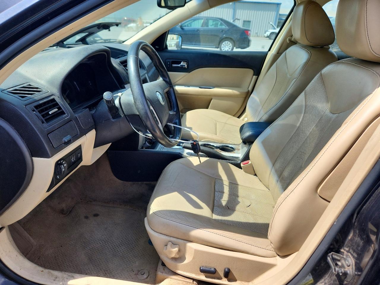 2010 Mercury Milan Premier Black vin: 3MEHM0JG7AR648700