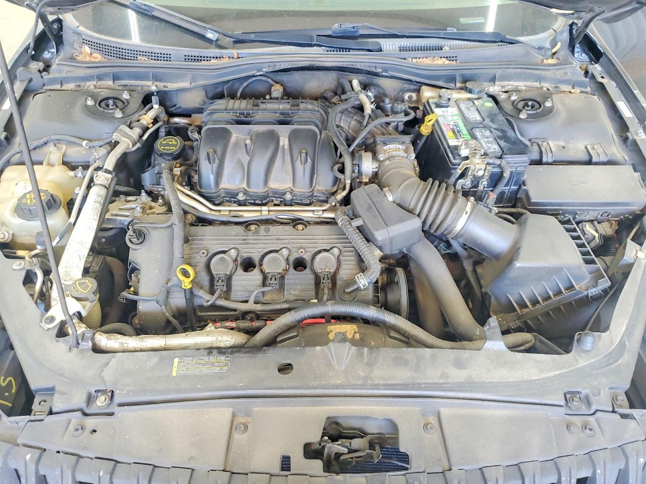 2010 Mercury Milan Premier Black vin: 3MEHM0JGXAR623967