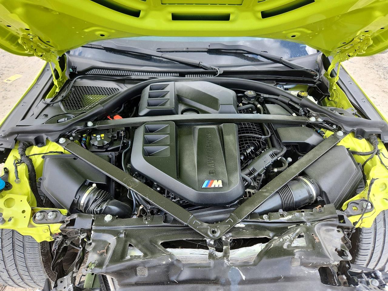 2026 Bmw M2 Yellow vin: 3MF23DM03T8F98643