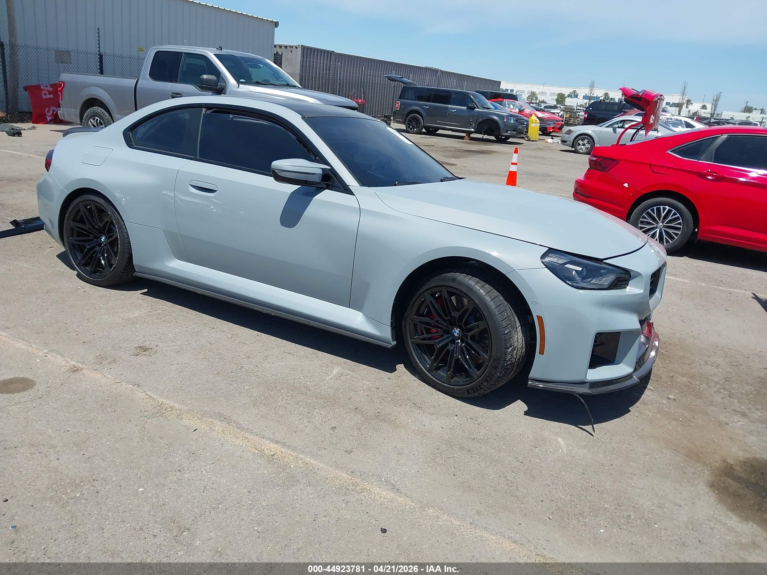 2026 Bmw M2 Gray vin: 3MF23DM0XT8G05703