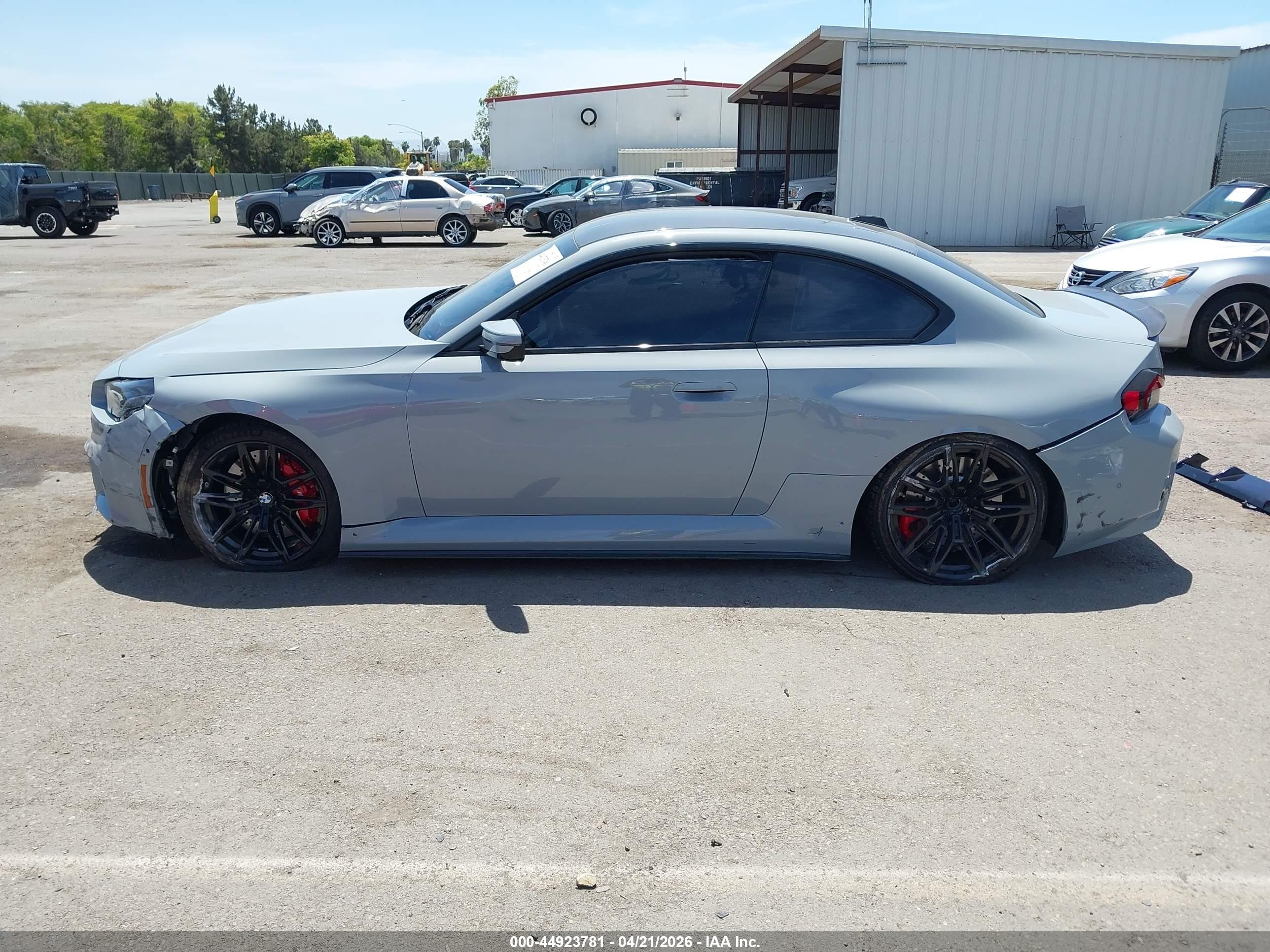 2026 Bmw M2 Gray vin: 3MF23DM0XT8G05703