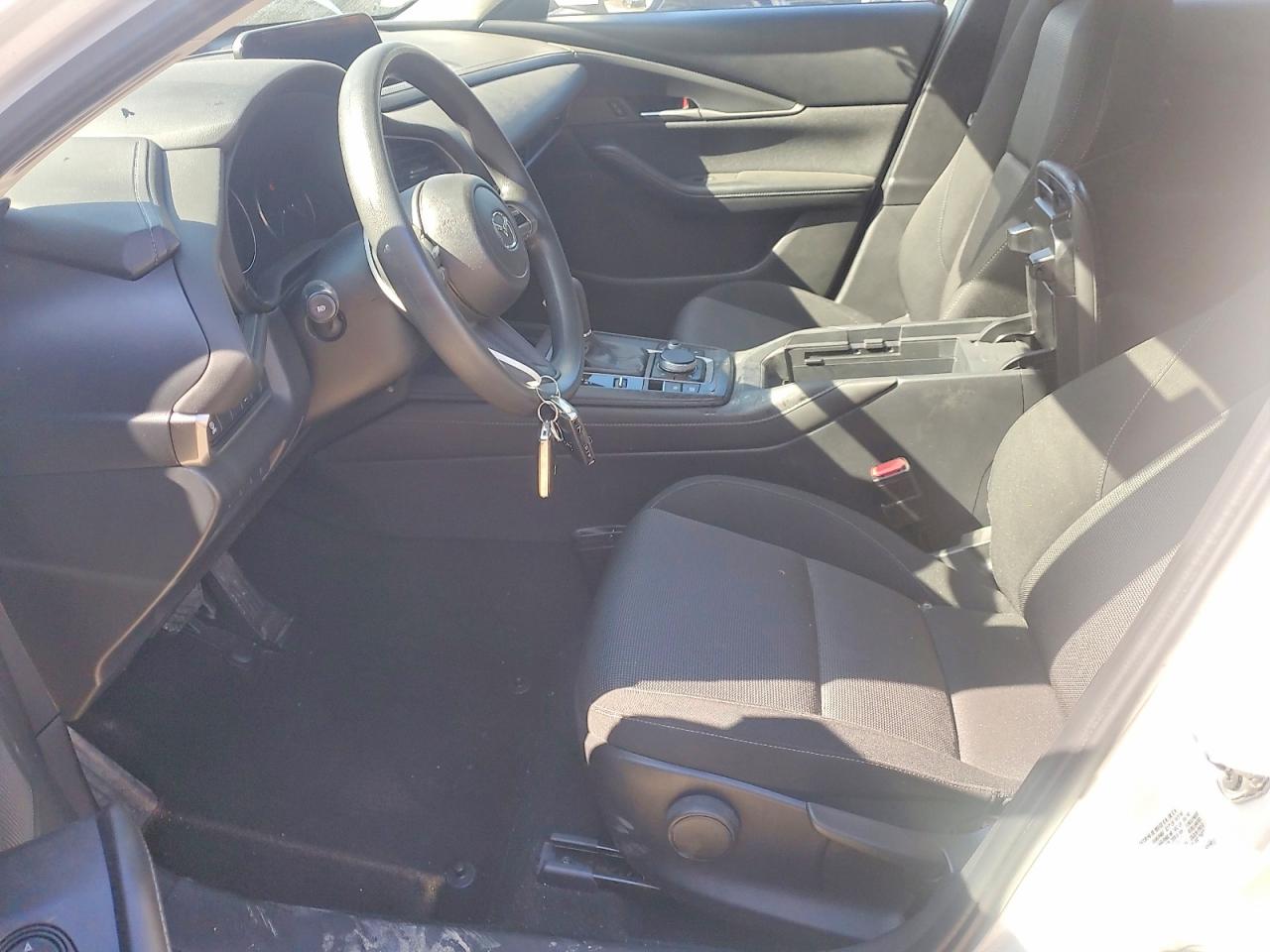 2021 Mazda Cx-30 White vin: 3MVDMAAL7MM265861