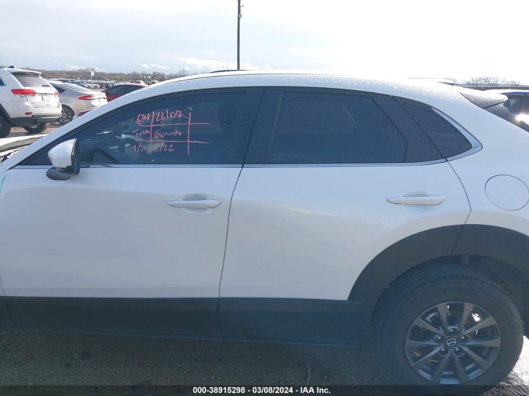 2023 Mazda Cx-30 2.5 S White vin: 3MVDMBAM2PM553810