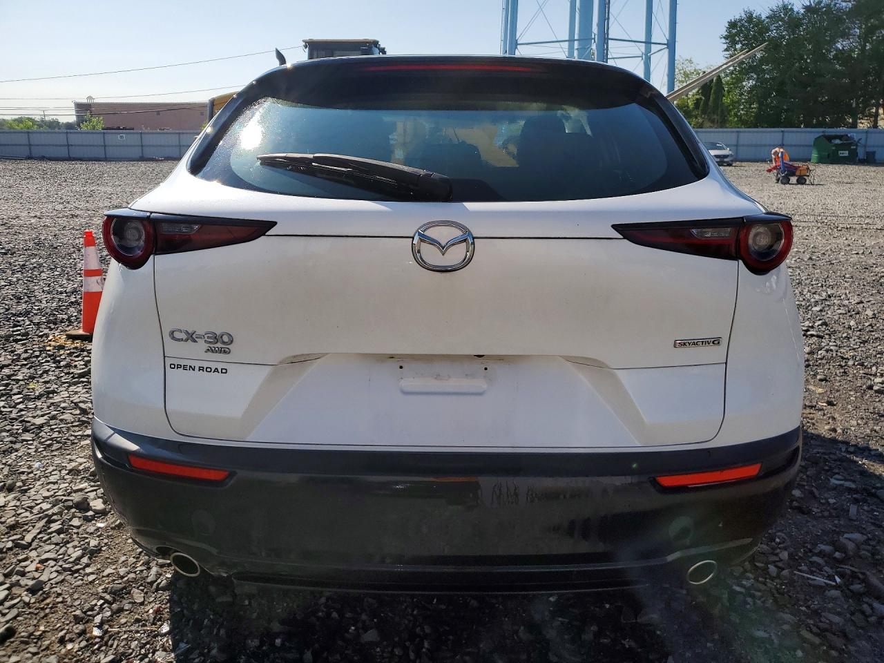 2023 Mazda Cx-30 White vin: 3MVDMBAM5PM518260
