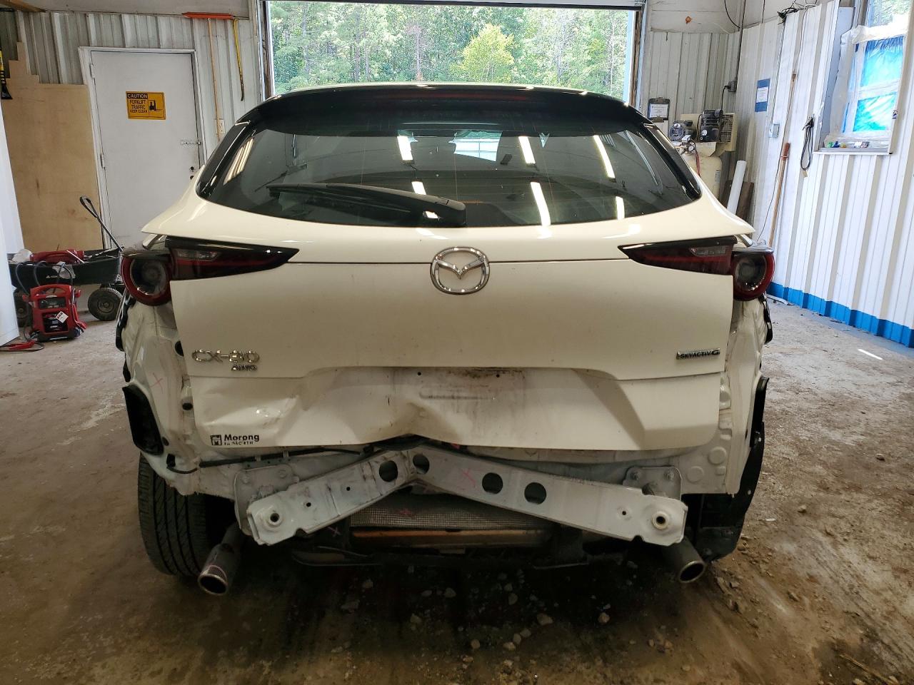 2024 Mazda Cx-30 Белый vin: 3MVDMBAM7RM702926