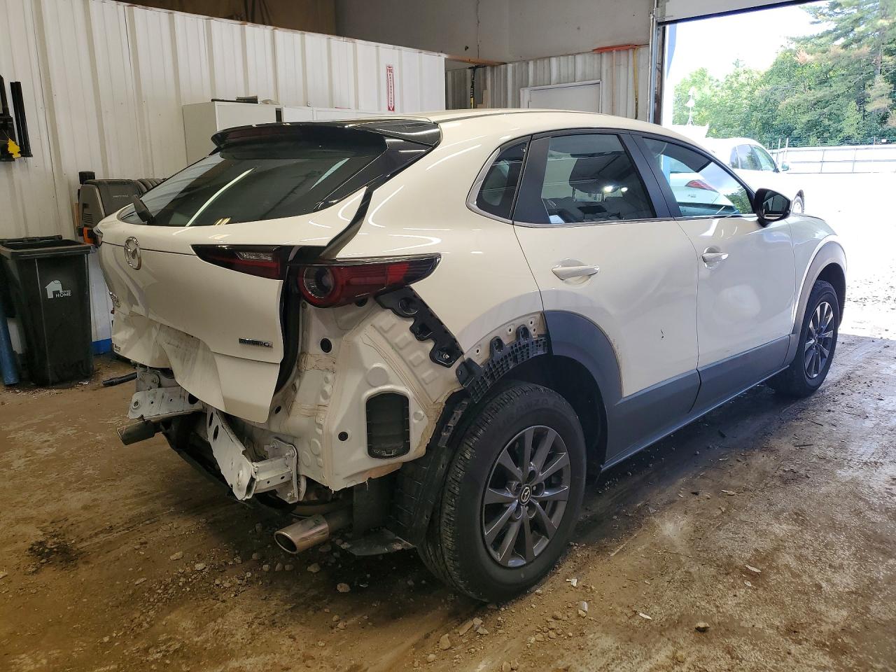 2024 Mazda Cx-30 Белый vin: 3MVDMBAM7RM702926