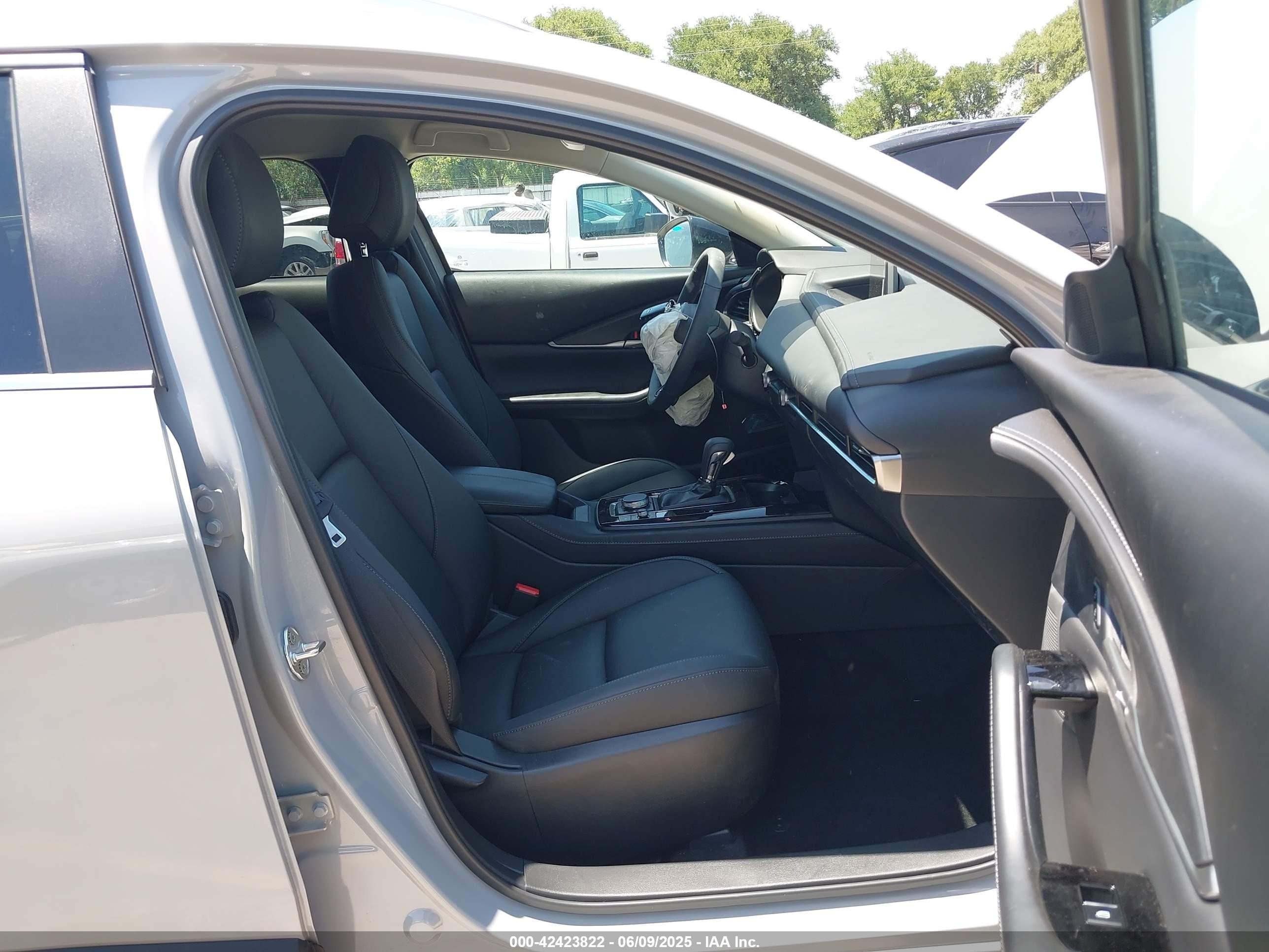 2025 Mazda Cx-30 2.5 S Select Sport Gray vin: 3MVDMBBM4SM786711
