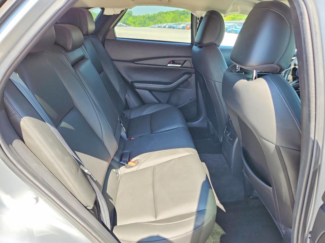 2021 Mazda Cx-30 Preferred Silver vin: 3MVDMBCL4MM234344