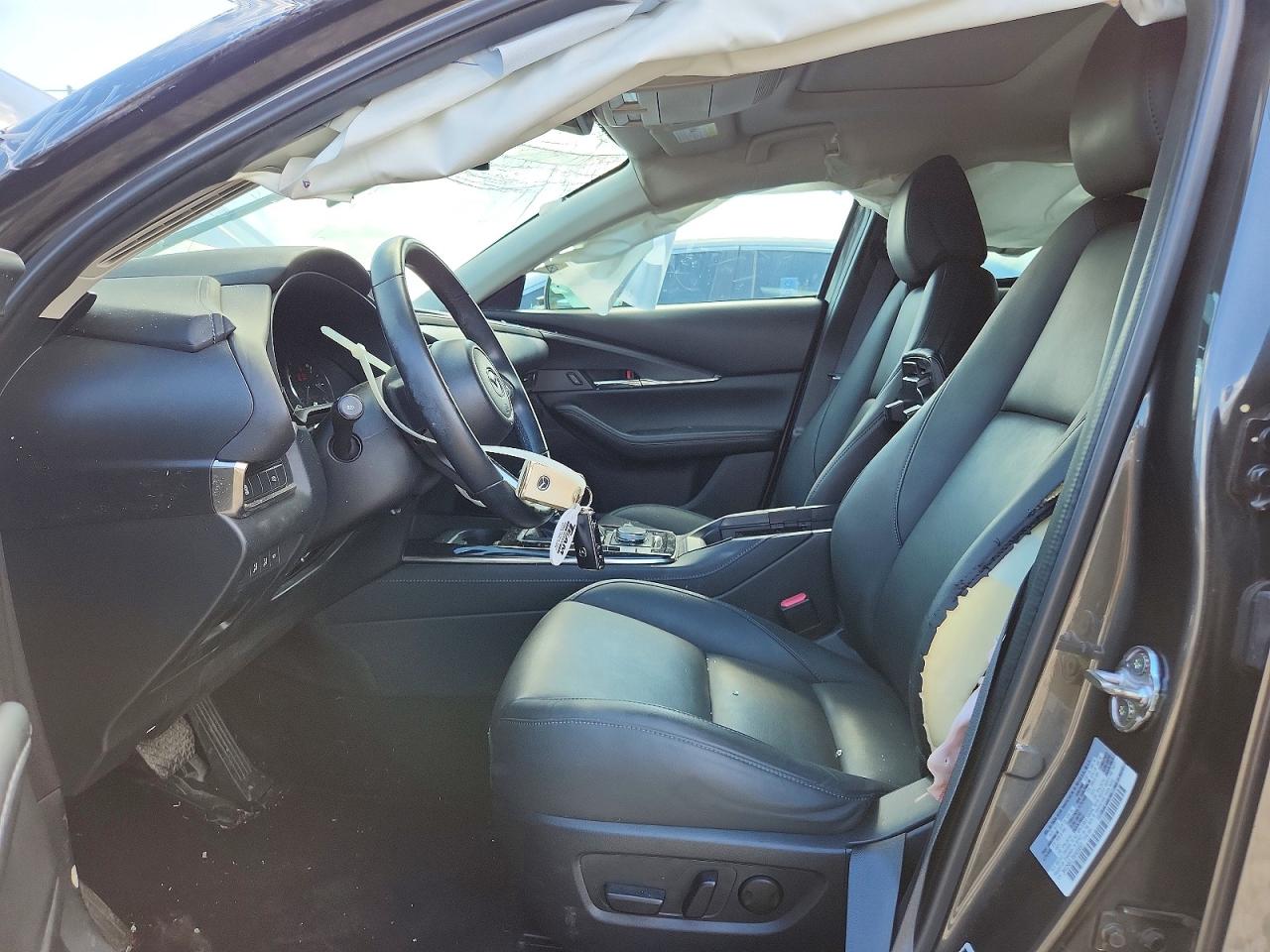 2022 Mazda Cx-30 Preferred Gray vin: 3MVDMBCL6NM455591