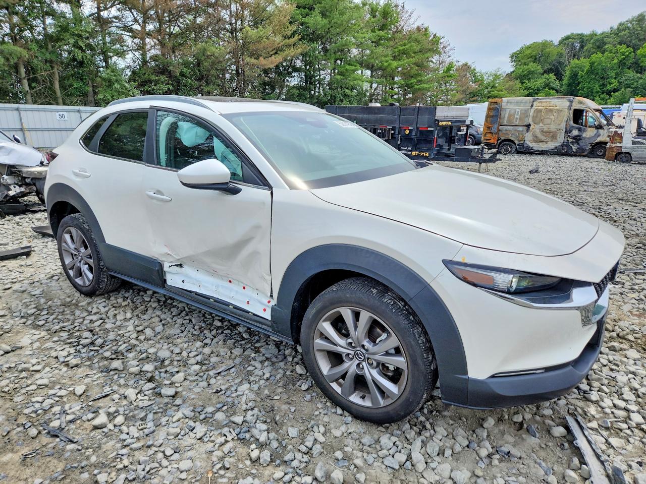 2024 Mazda Cx-30 Preferred White vin: 3MVDMBCM0RM607444