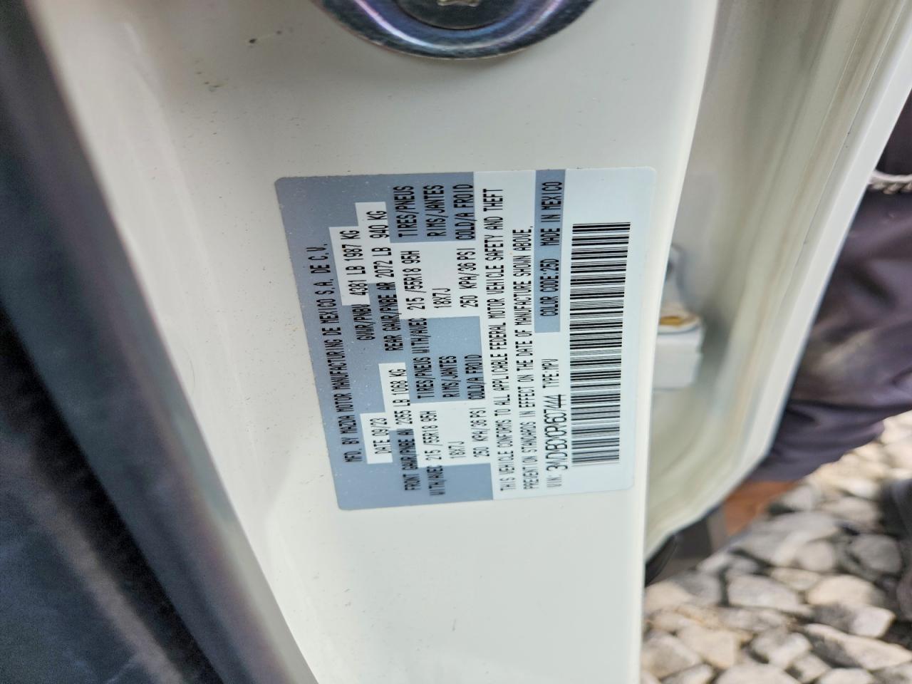 2024 Mazda Cx-30 Preferred White vin: 3MVDMBCM0RM607444