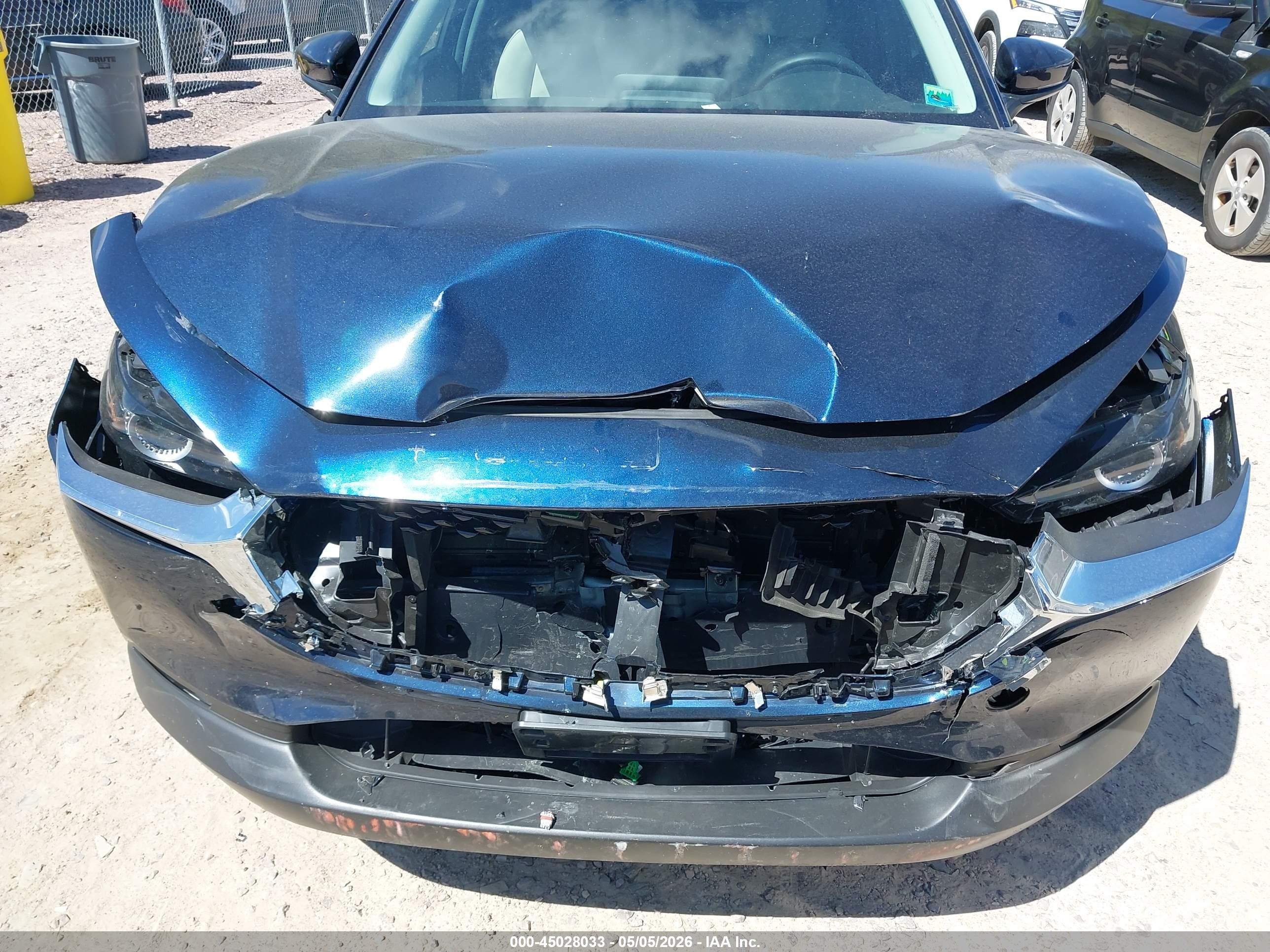 2025 Mazda Cx-30 2.5 S Preferred Package Blue vin: 3MVDMBCM1SM853103