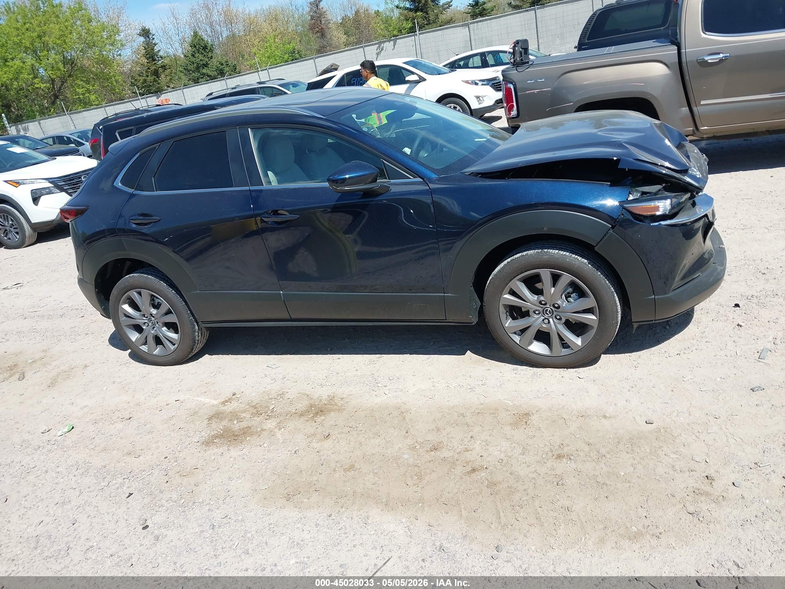 2025 Mazda Cx-30 2.5 S Preferred Package Blue vin: 3MVDMBCM1SM853103