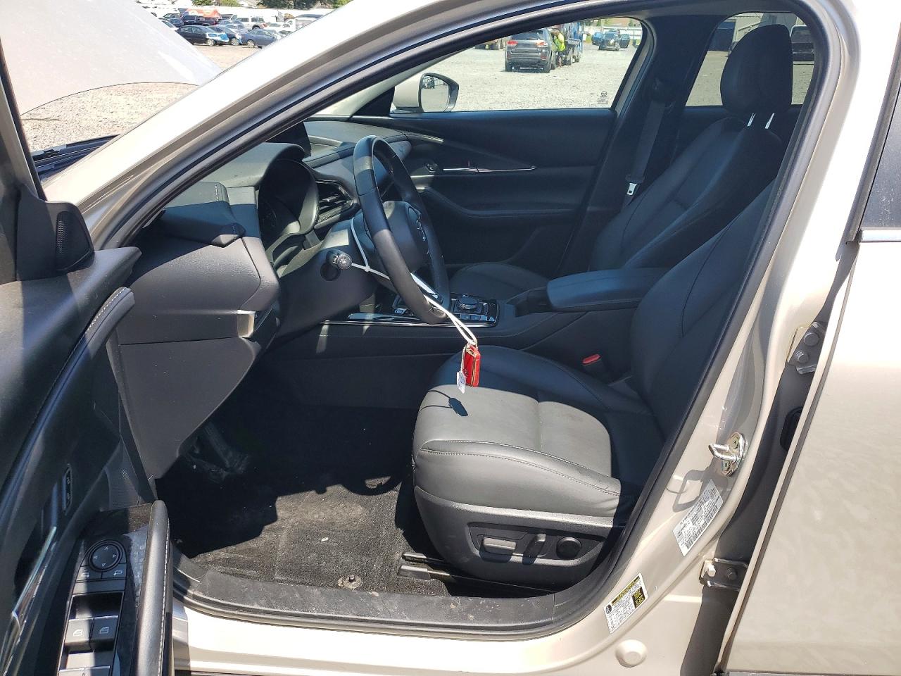 2024 Mazda Cx-30 Preferred Бежевый vin: 3MVDMBCM5RM633375