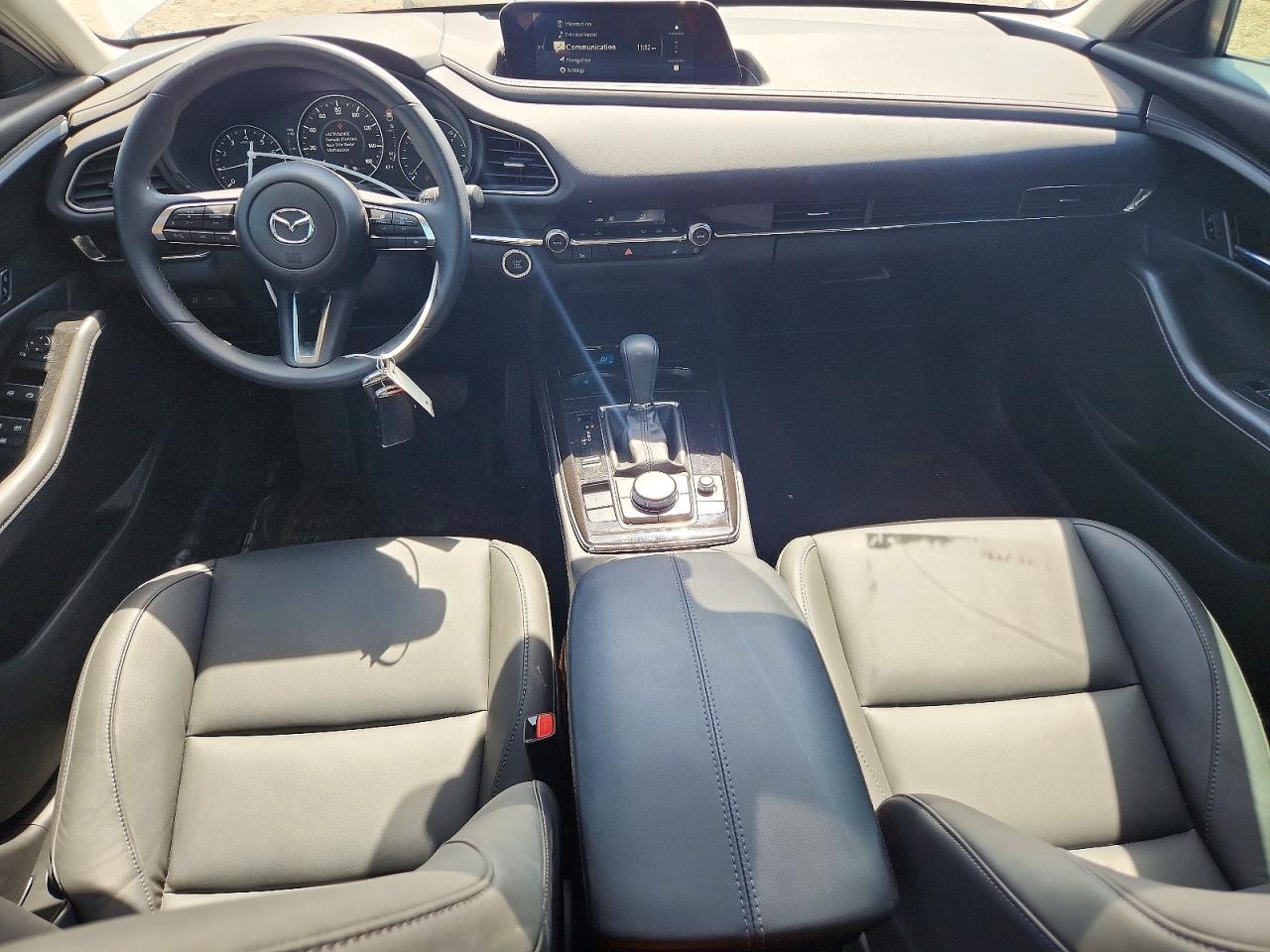 2025 Mazda Cx-30 Preferred White vin: 3MVDMBCM6SM851301
